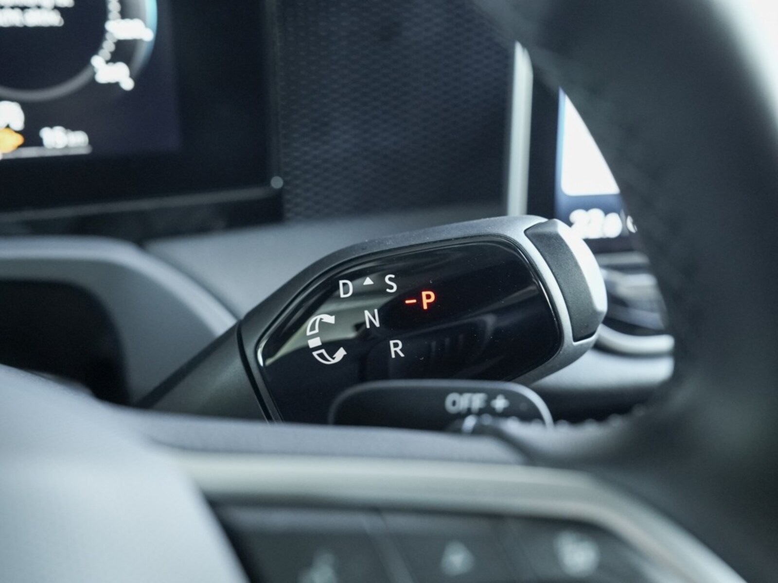 Volkswagen Passat – Bild 13