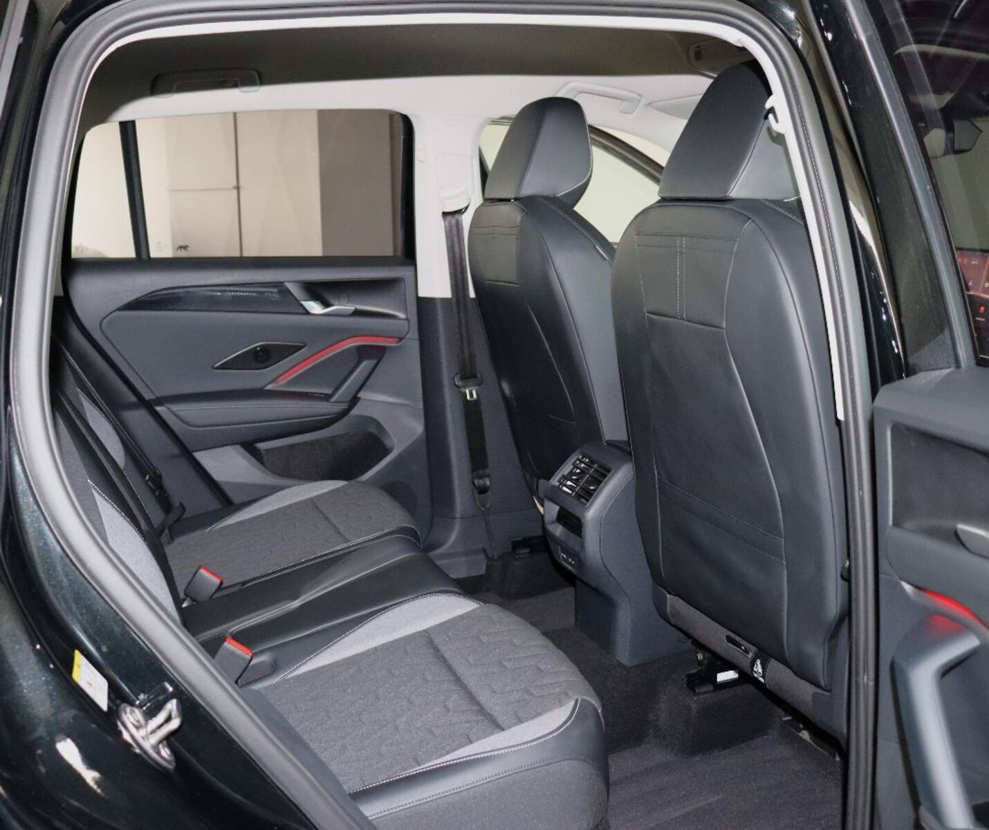 Volkswagen Tiguan – Bild 20