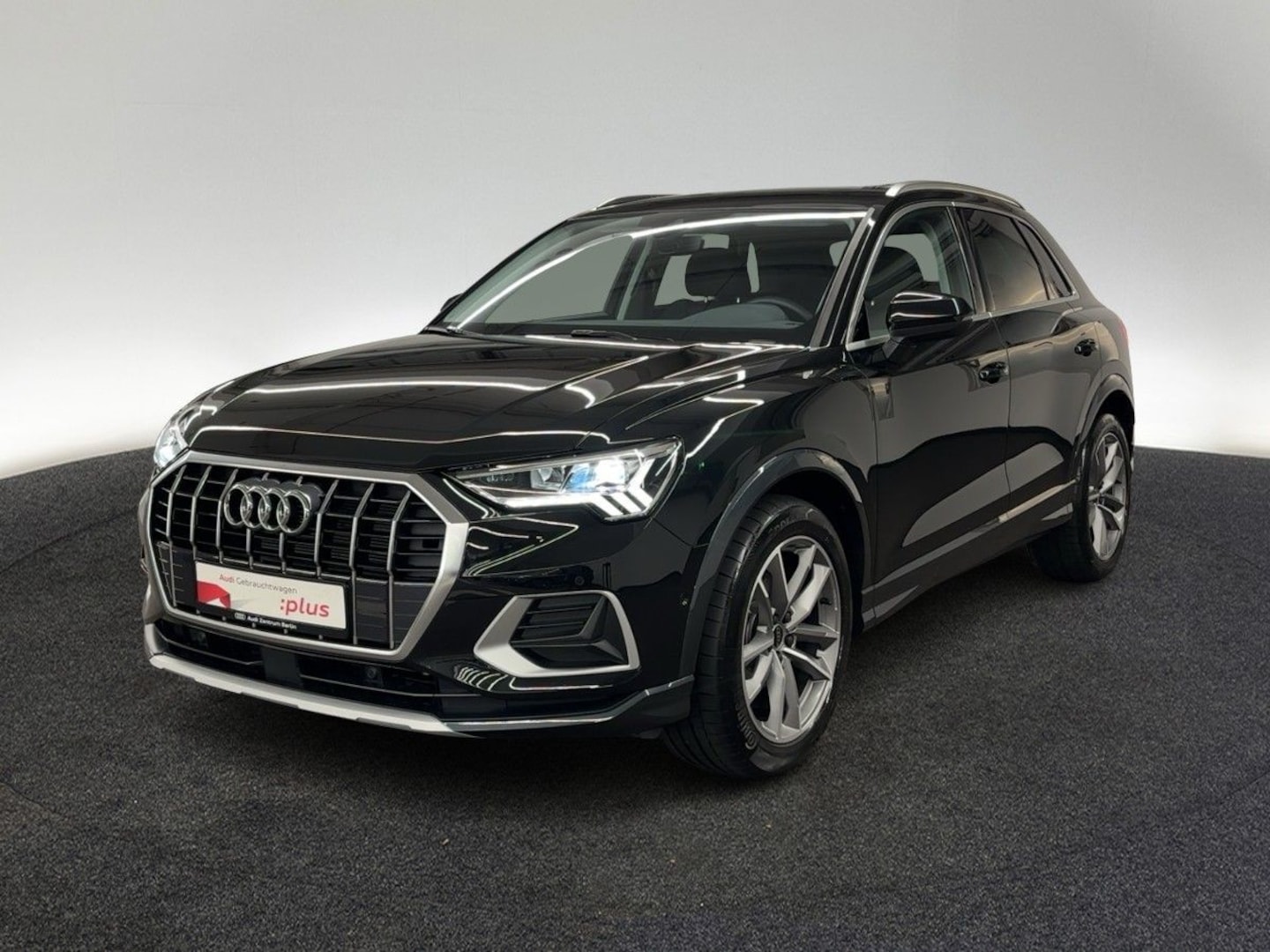 Bild über Audi Q3 TFSI 110 kW S tronic - für weitere Informationen kontaktieren Sie den Audi Partner