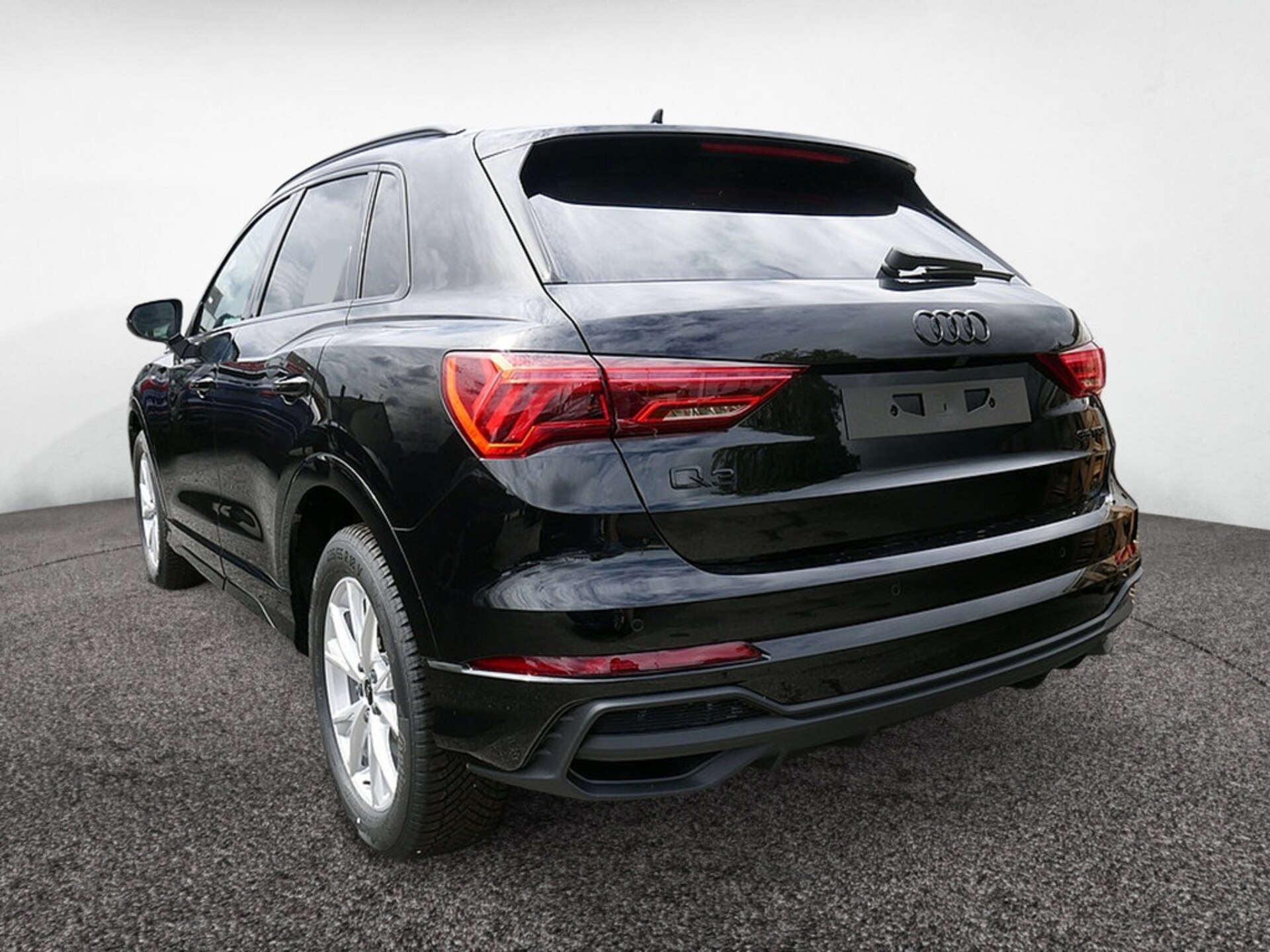 Audi Q3 SUV S line