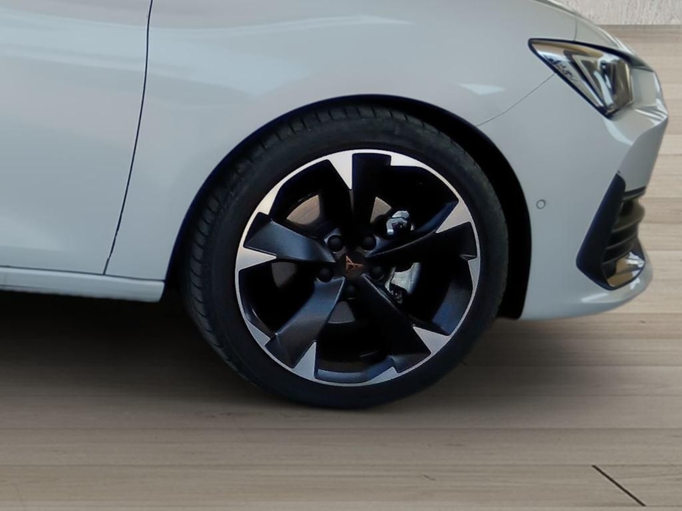 CUPRA Leon León 1.4 e-Hybrid DSG 150 kW (204 CV) — photo 8