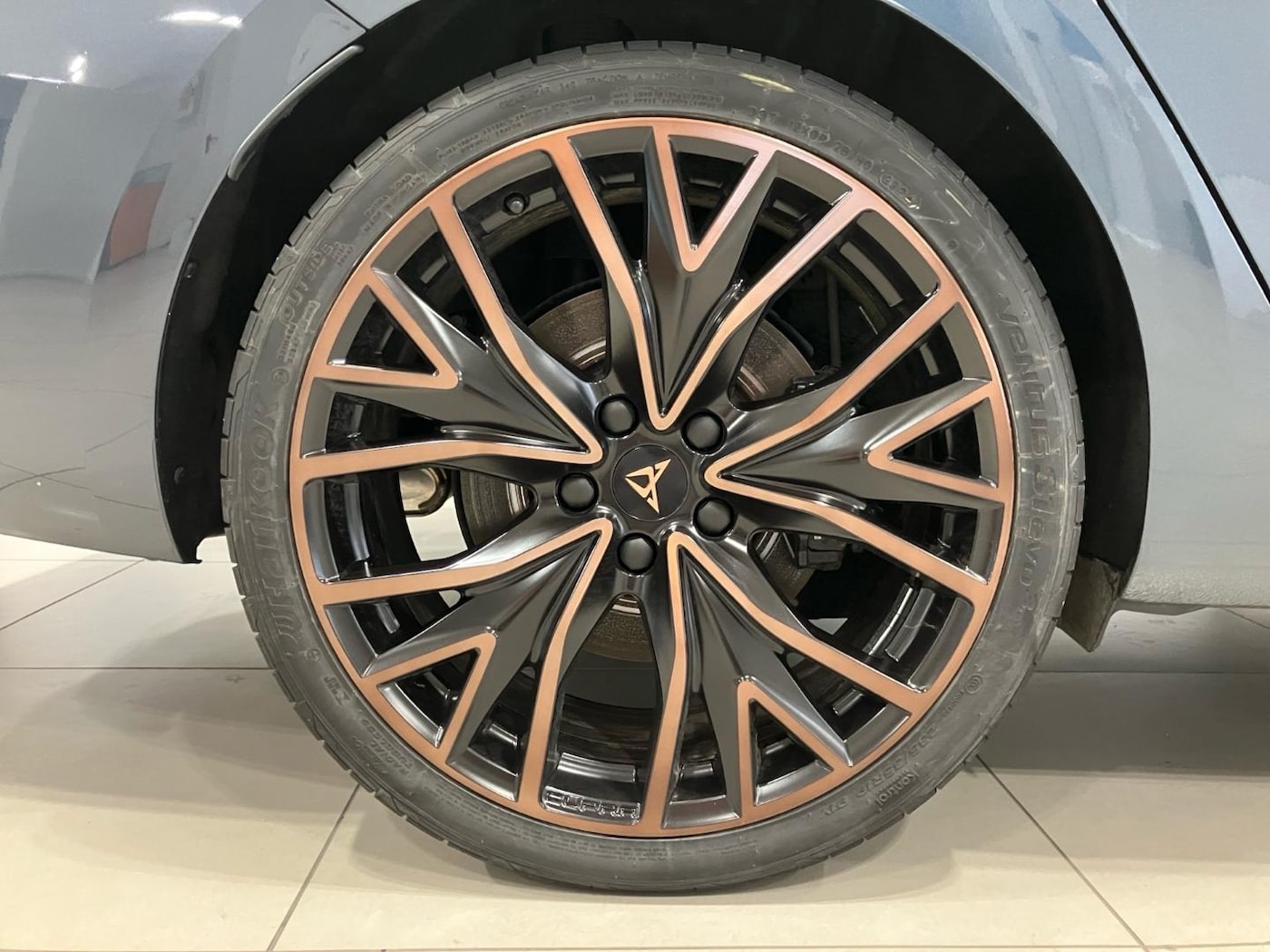CUPRA Leon Sportstourer 1.5 TSI e-Hybrid VZ DSG 200 kW (272 CV) — photo 8