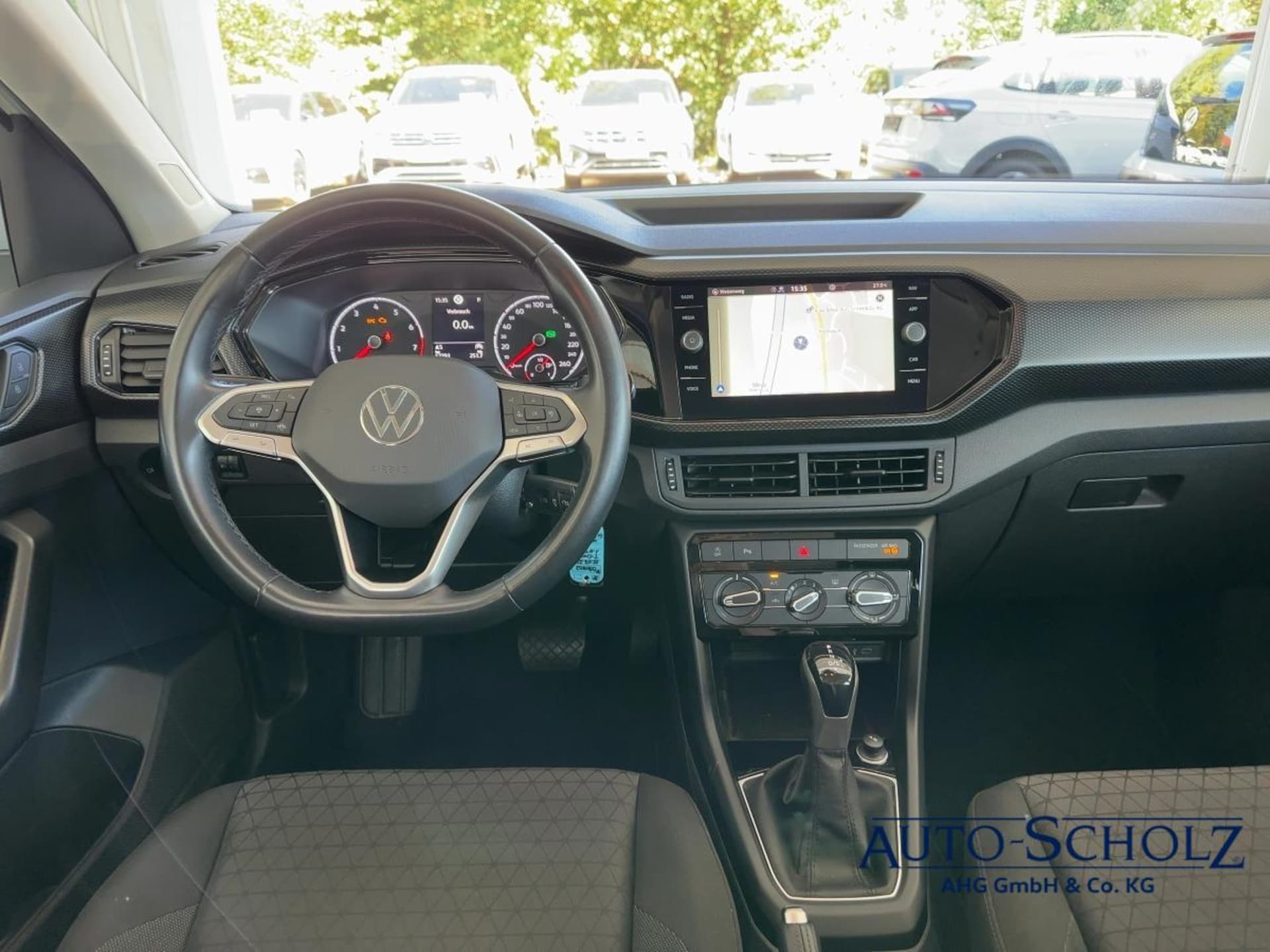 Volkswagen T-Cross Life