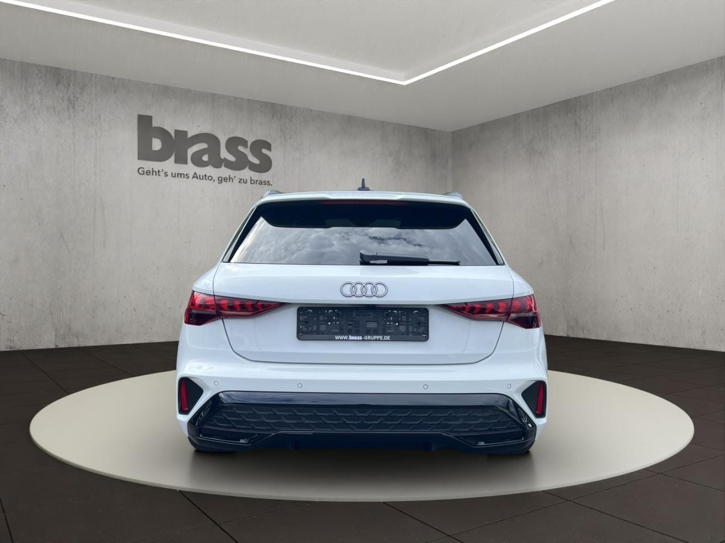 Bild über Audi A3 Sportback S line 35 TFSI S tronic - für weitere Informationen kontaktieren Sie den Audi Partner