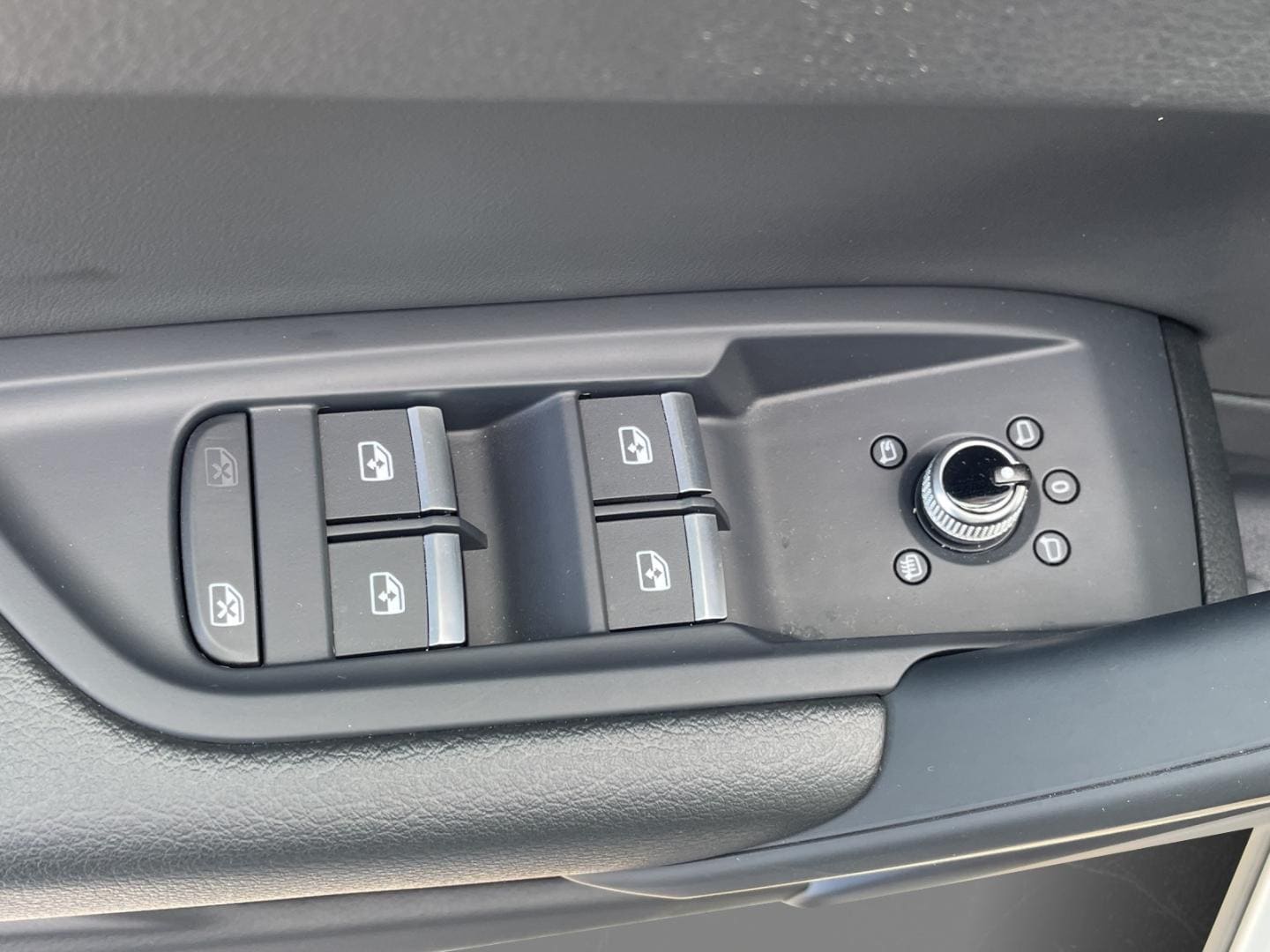Bild über Audi Q5 40 TDI quattro S tronic - für weitere Informationen kontaktieren Sie den Audi Partner