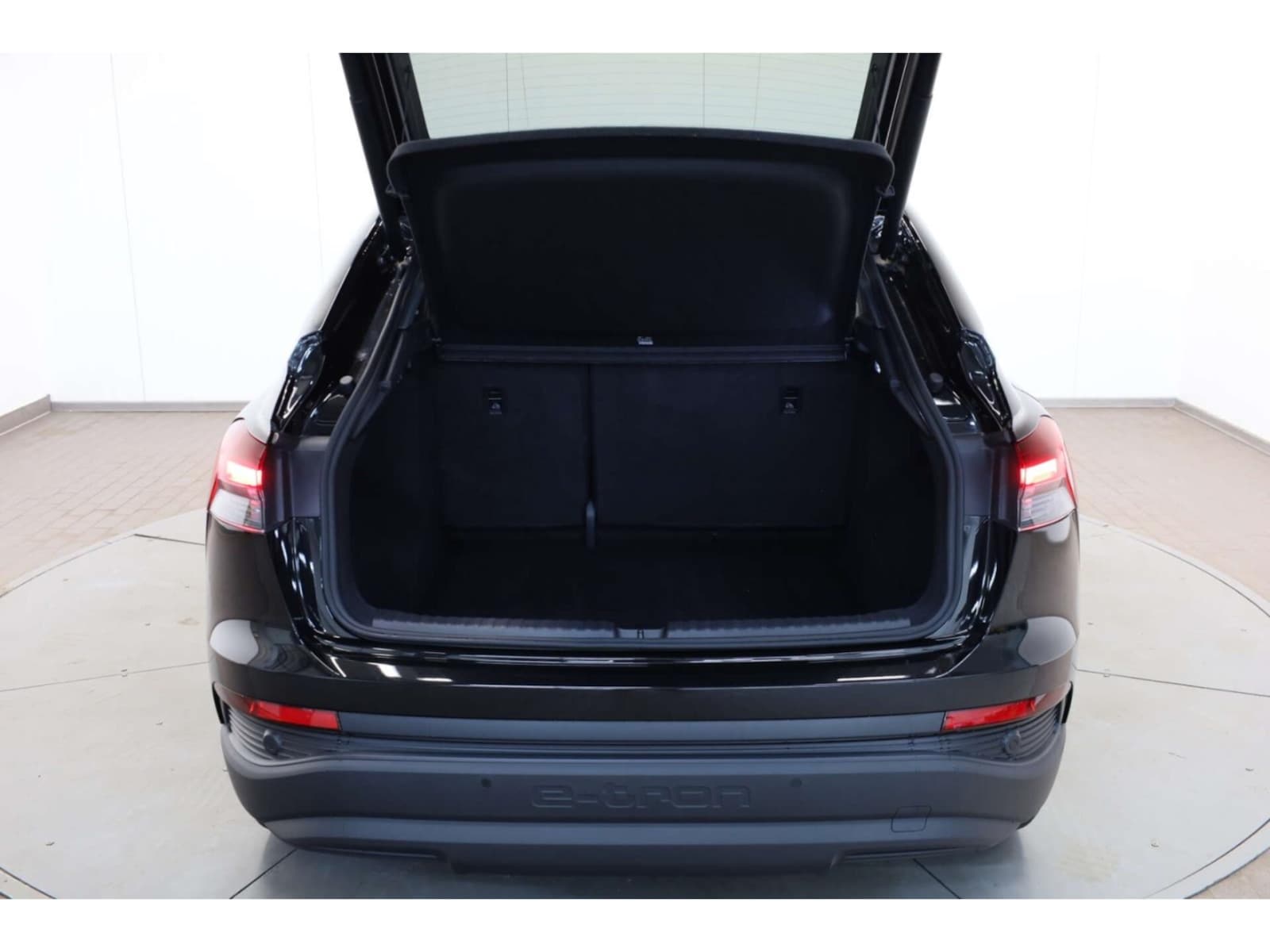 Audi Q4 Sportback e-tron – Bild 12