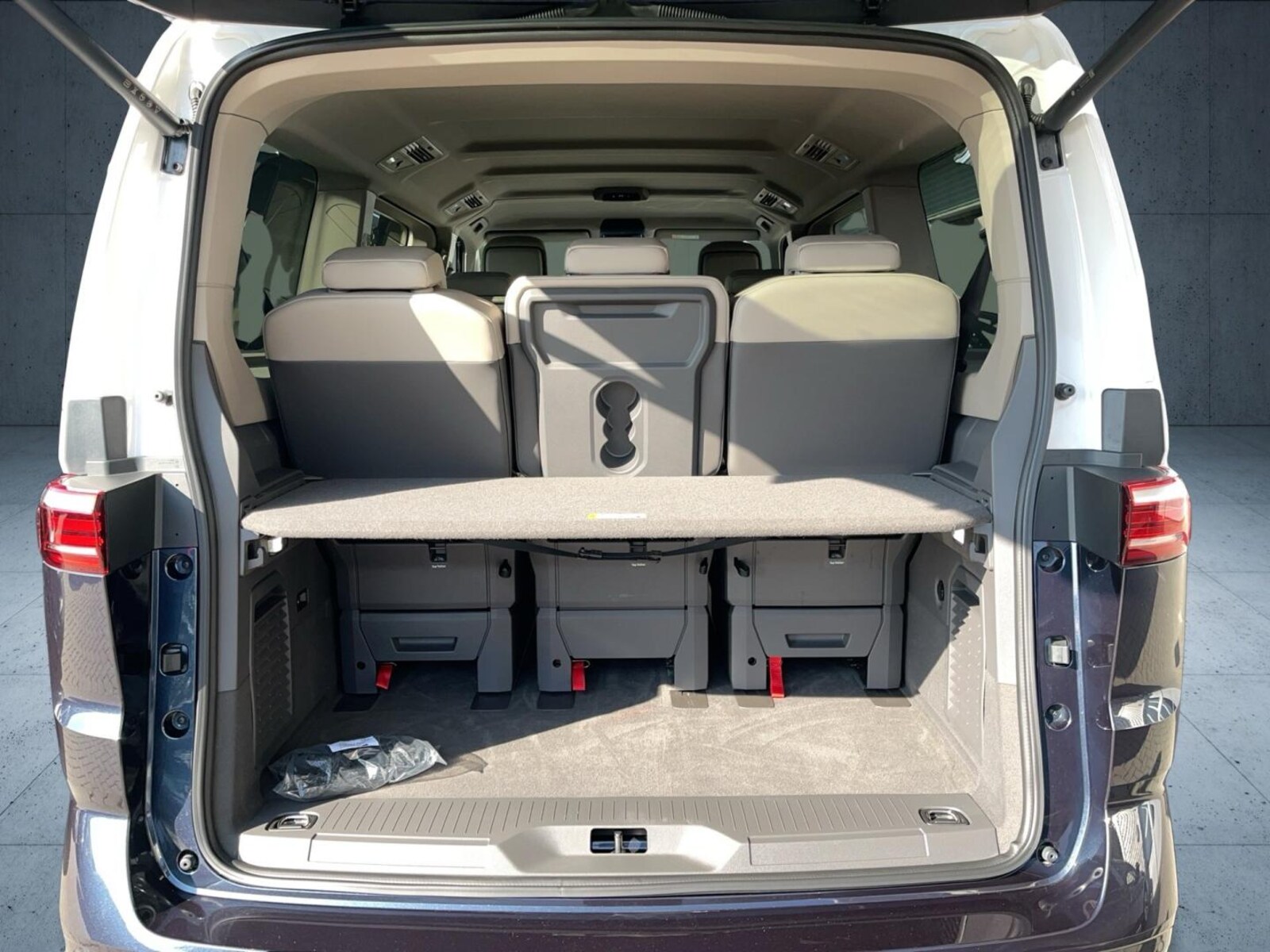 Volkswagen Multivan Langversion – Bild 13