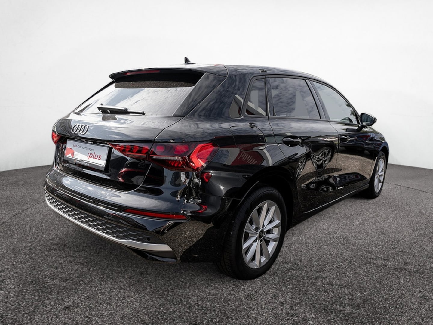 Bild über Audi A3 Sportback 30 TFSI S tronic - für weitere Informationen kontaktieren Sie den Audi Partner