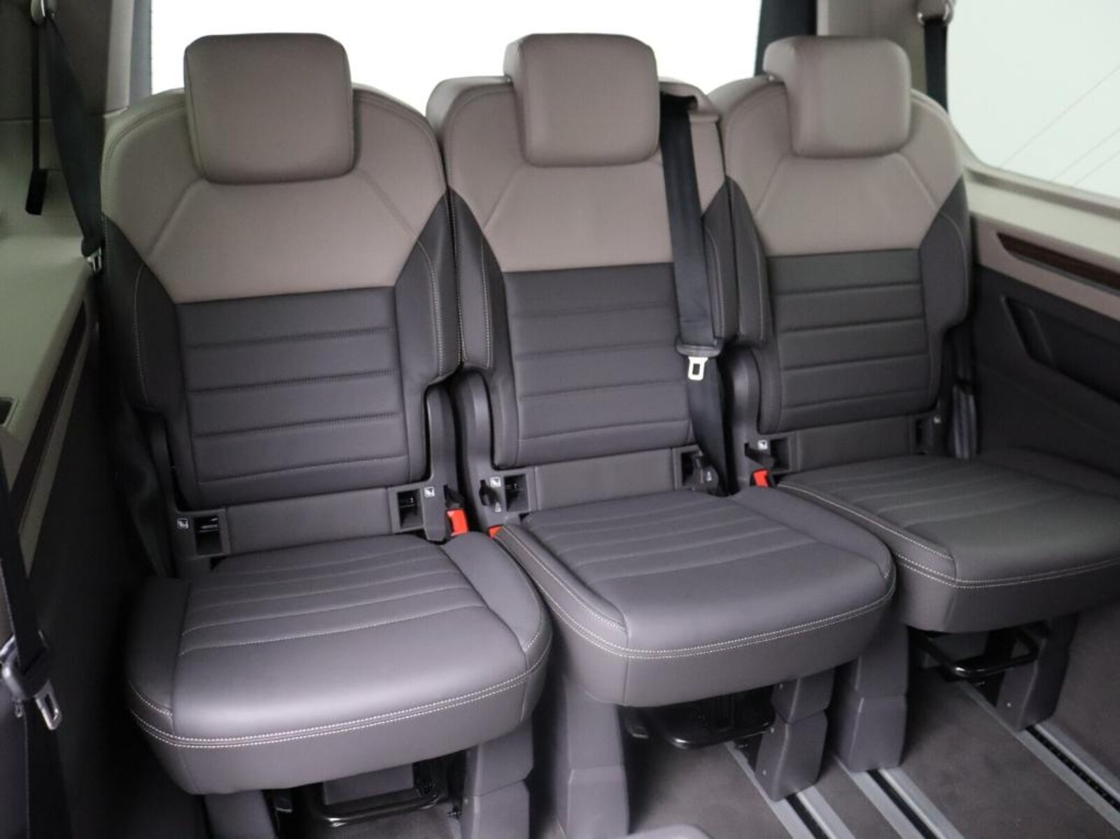 Volkswagen Multivan Langversion – Bild 7