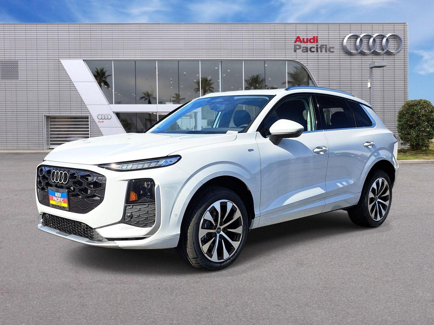 2026 Audi Q3 S line quattro's photo