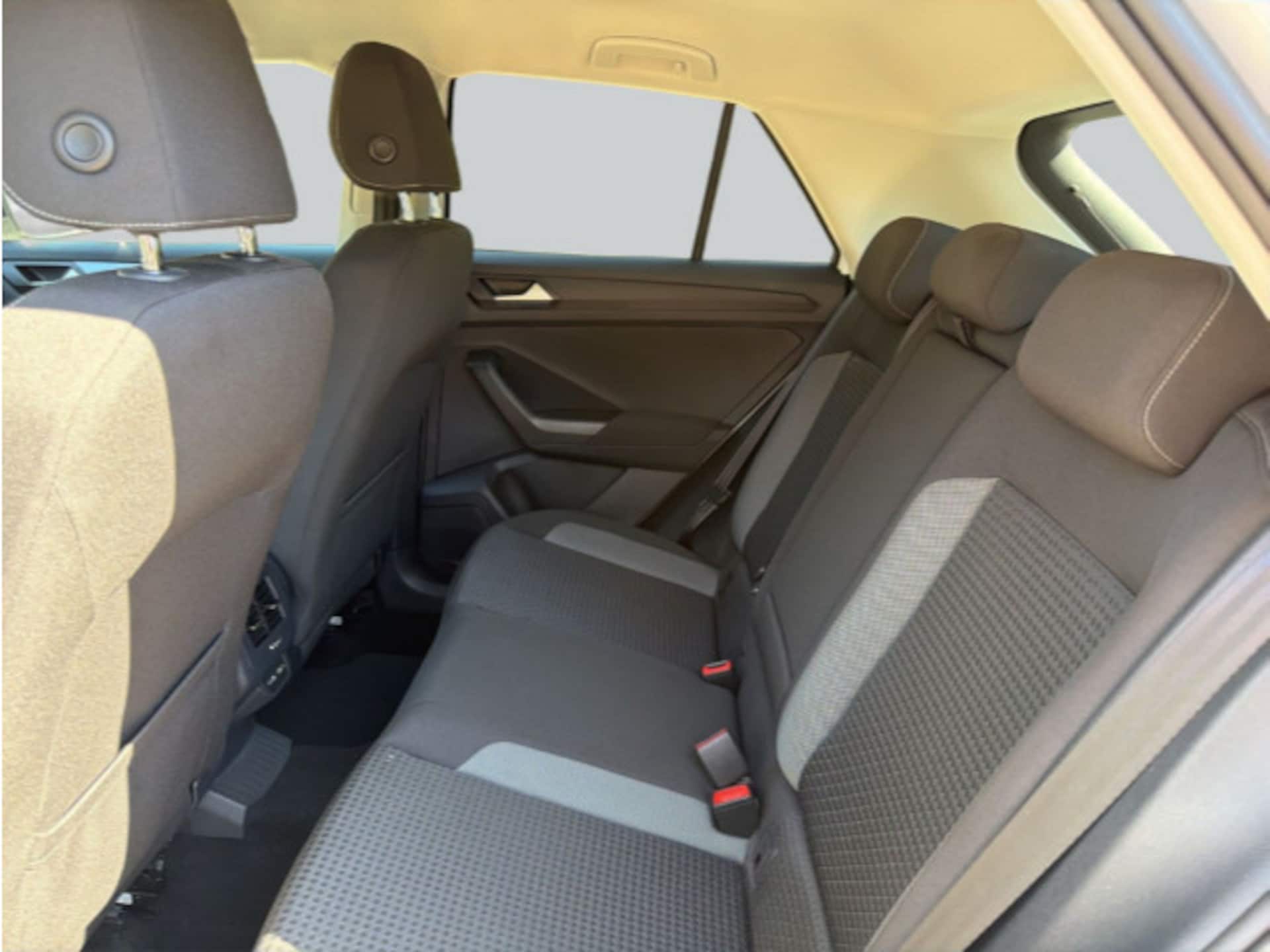 Volkswagen T-Roc Active