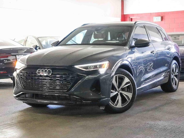 2024 Audi Q8 e-tron