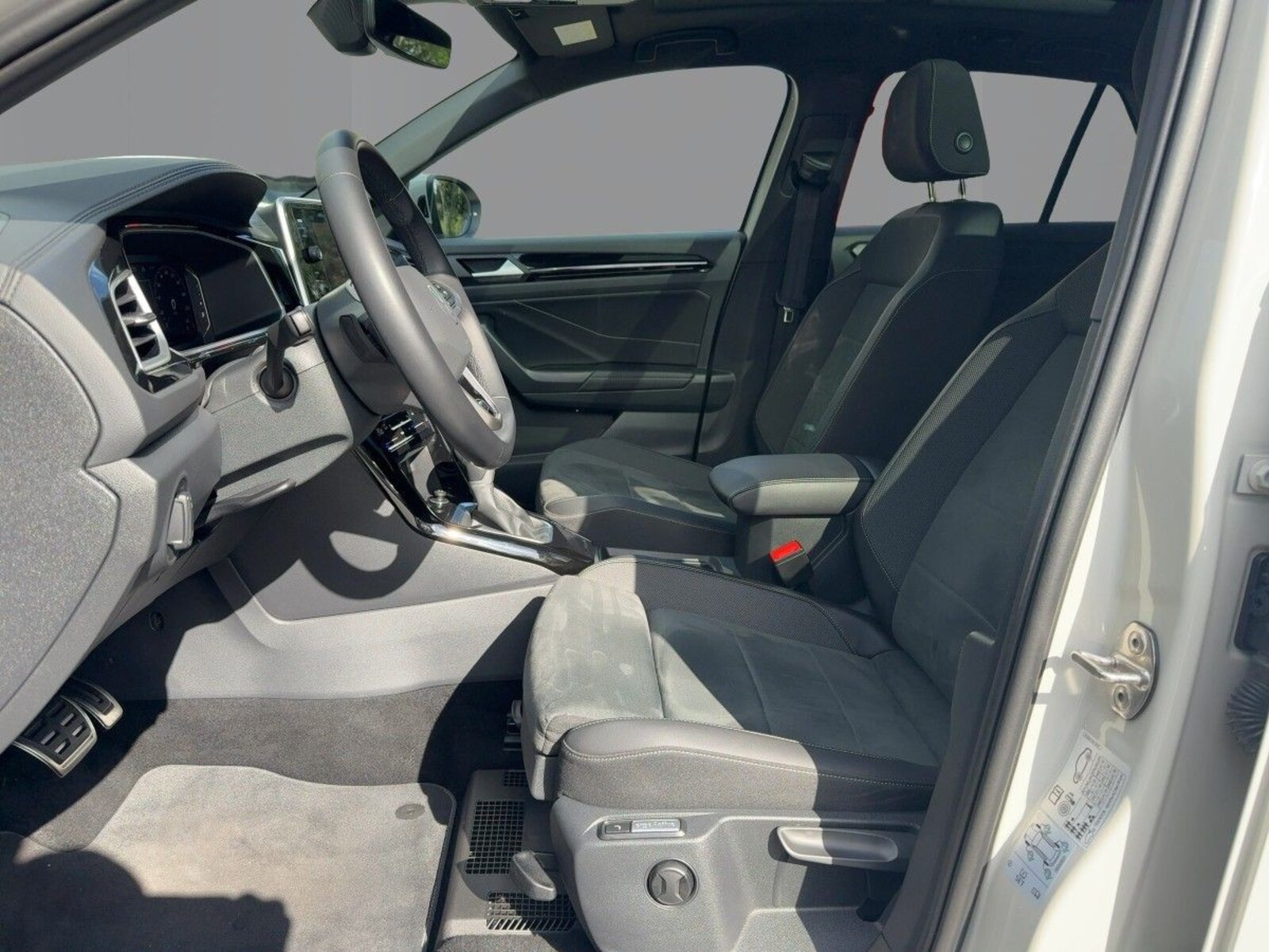 Volkswagen T-Roc – Bild 8