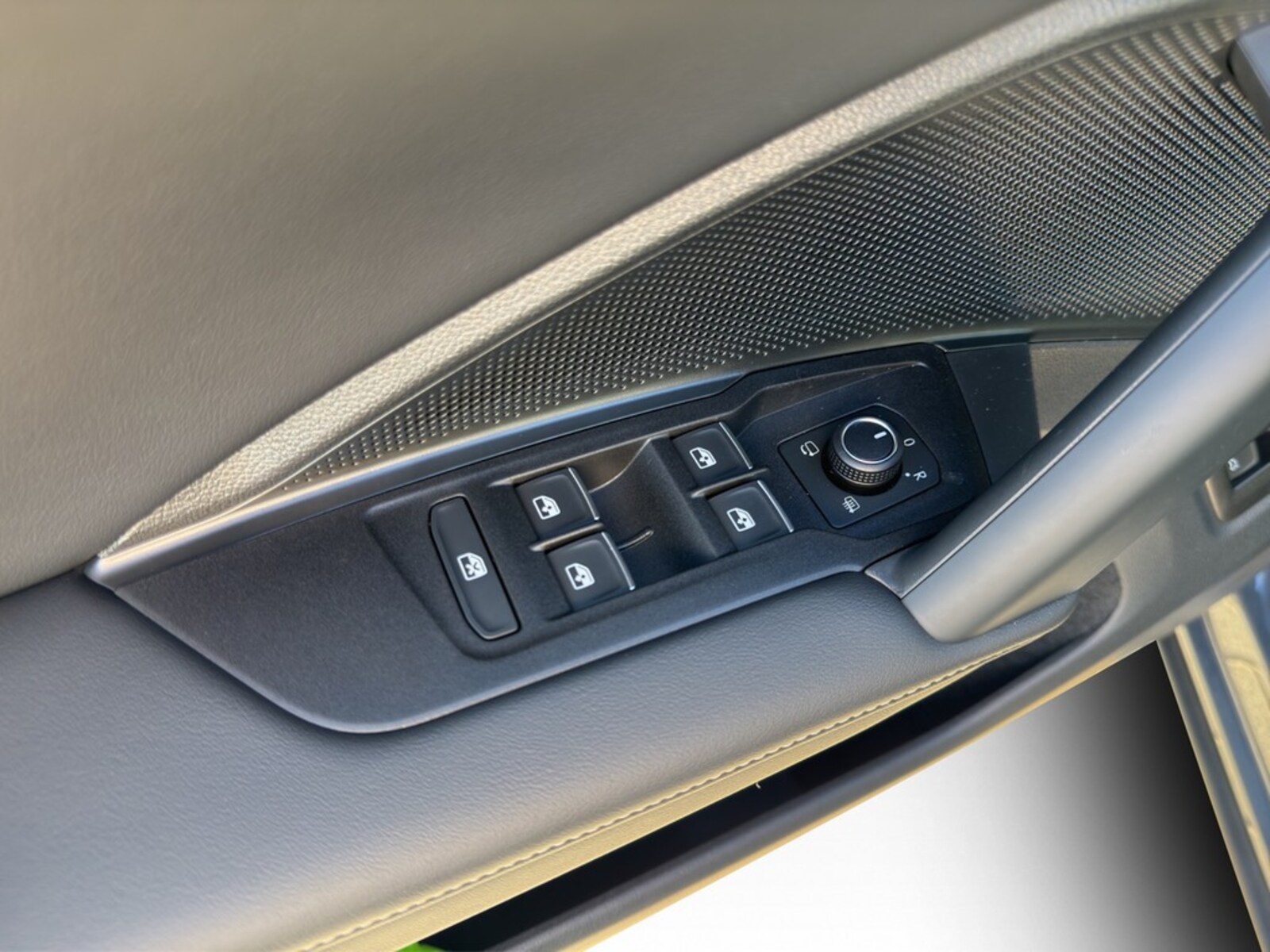 Volkswagen Tiguan – Bild 13