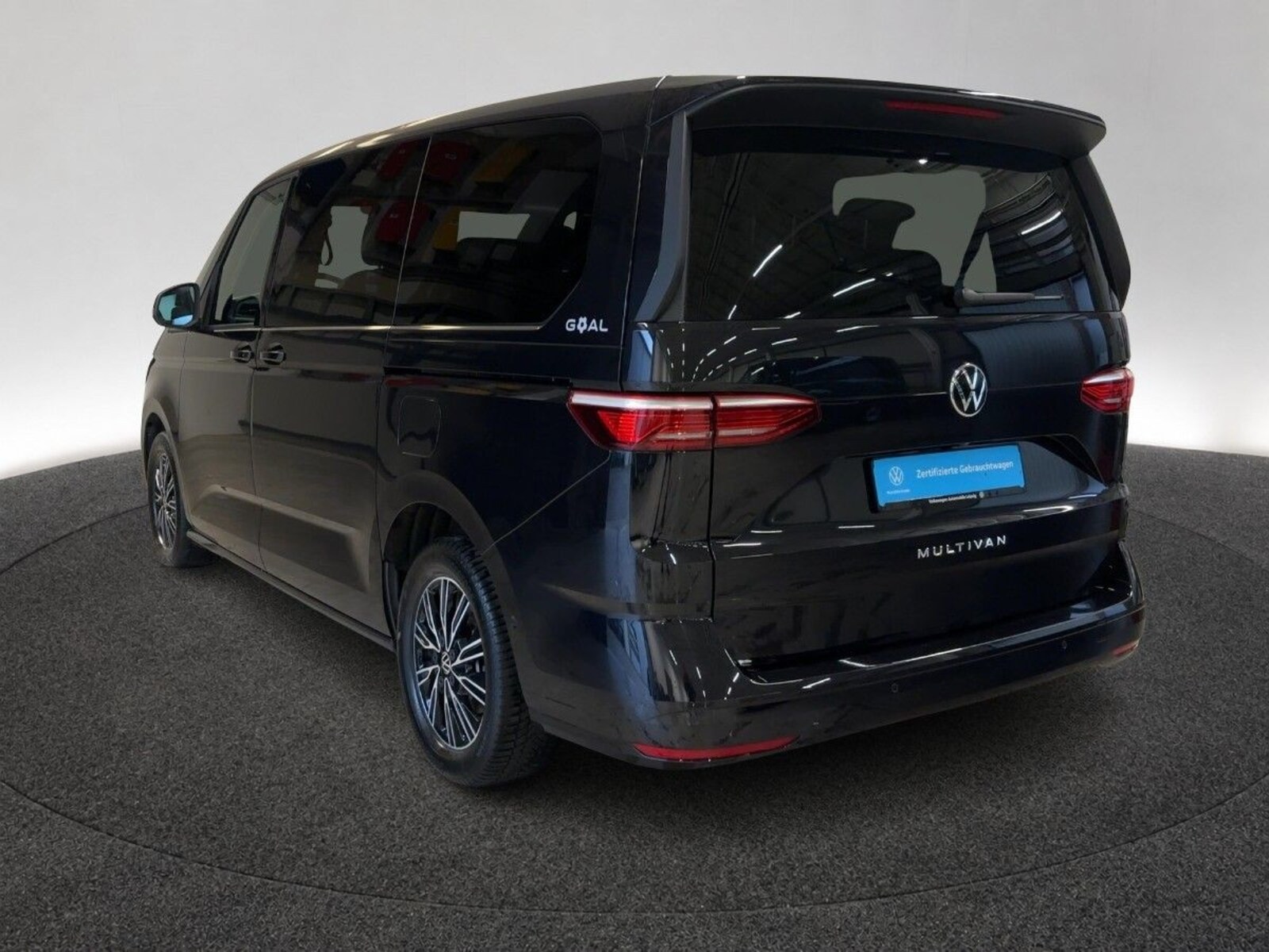 Volkswagen Multivan Langversion – Bild 2