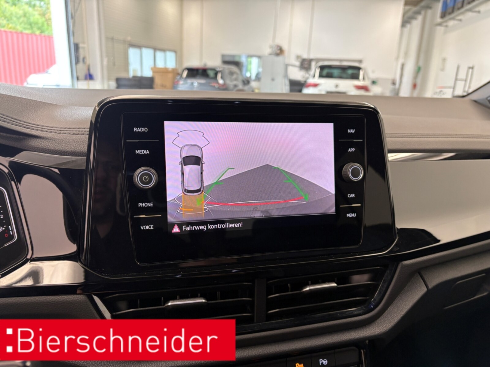 Volkswagen T-Roc – Bild 14