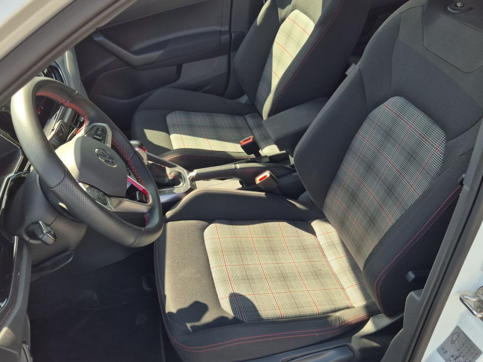 Volkswagen Polo – Bild 9