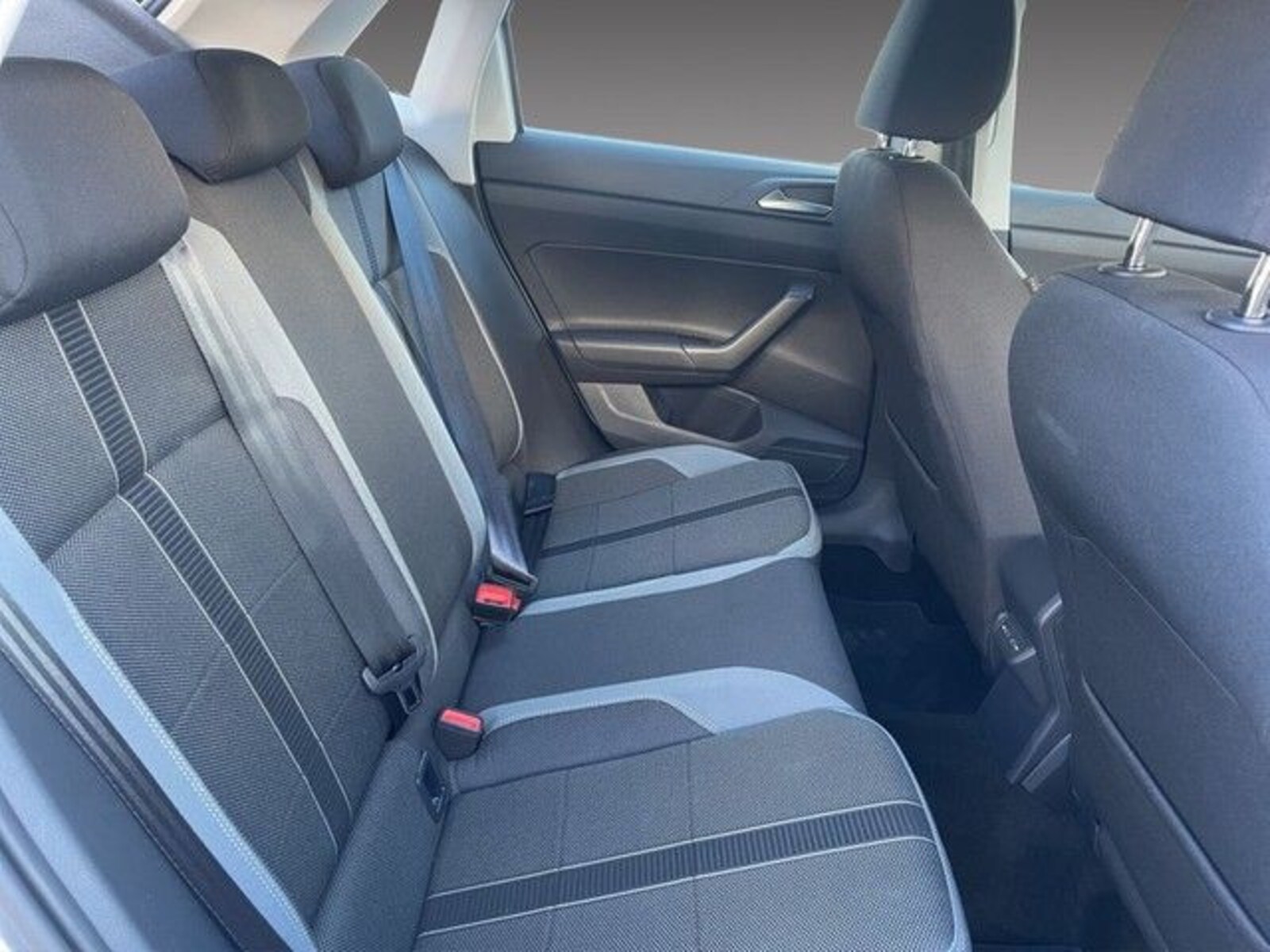 Volkswagen Polo – Bild 14