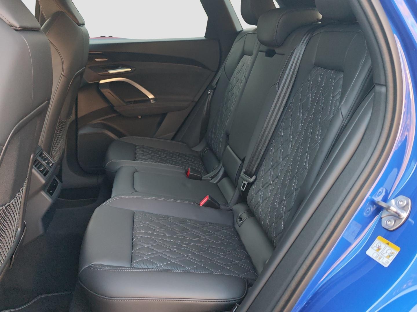 Bild über Audi SQ5 SUV TFSI 270 kW S tronic - für weitere Informationen kontaktieren Sie den Audi Partner