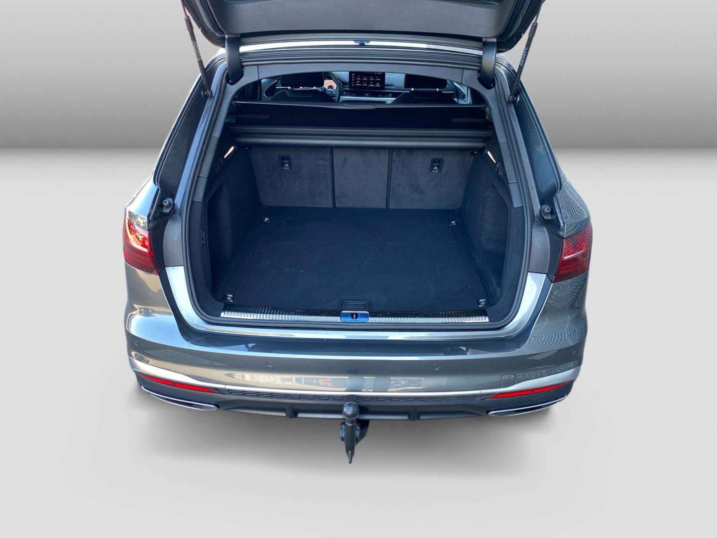 Image about Audi A4 Avant S line 35 TFSI S tronic