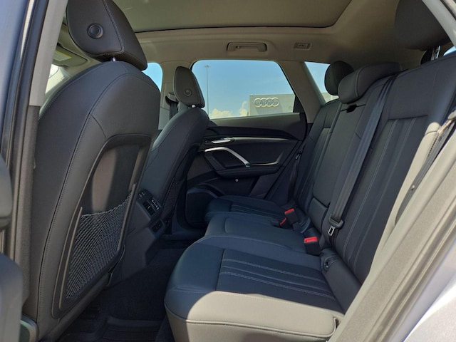 2025 Audi New Q5 Premium - Photo 13