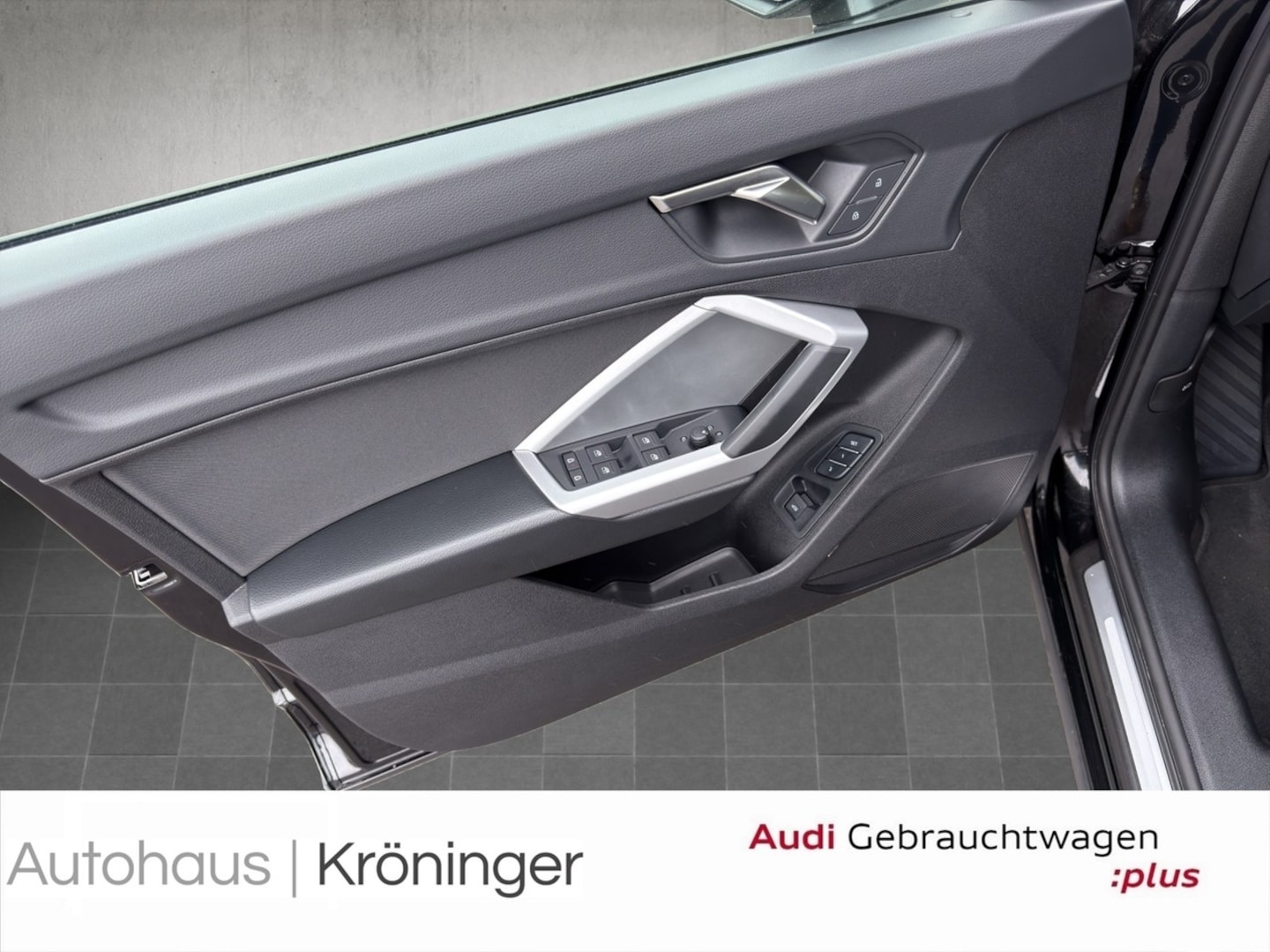 Bild über Audi Q3 advanced 35 TFSI S tronic - für weitere Informationen kontaktieren Sie den Audi Partner