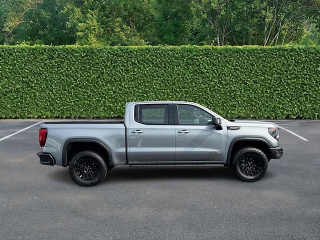 2023 GMC Sierra