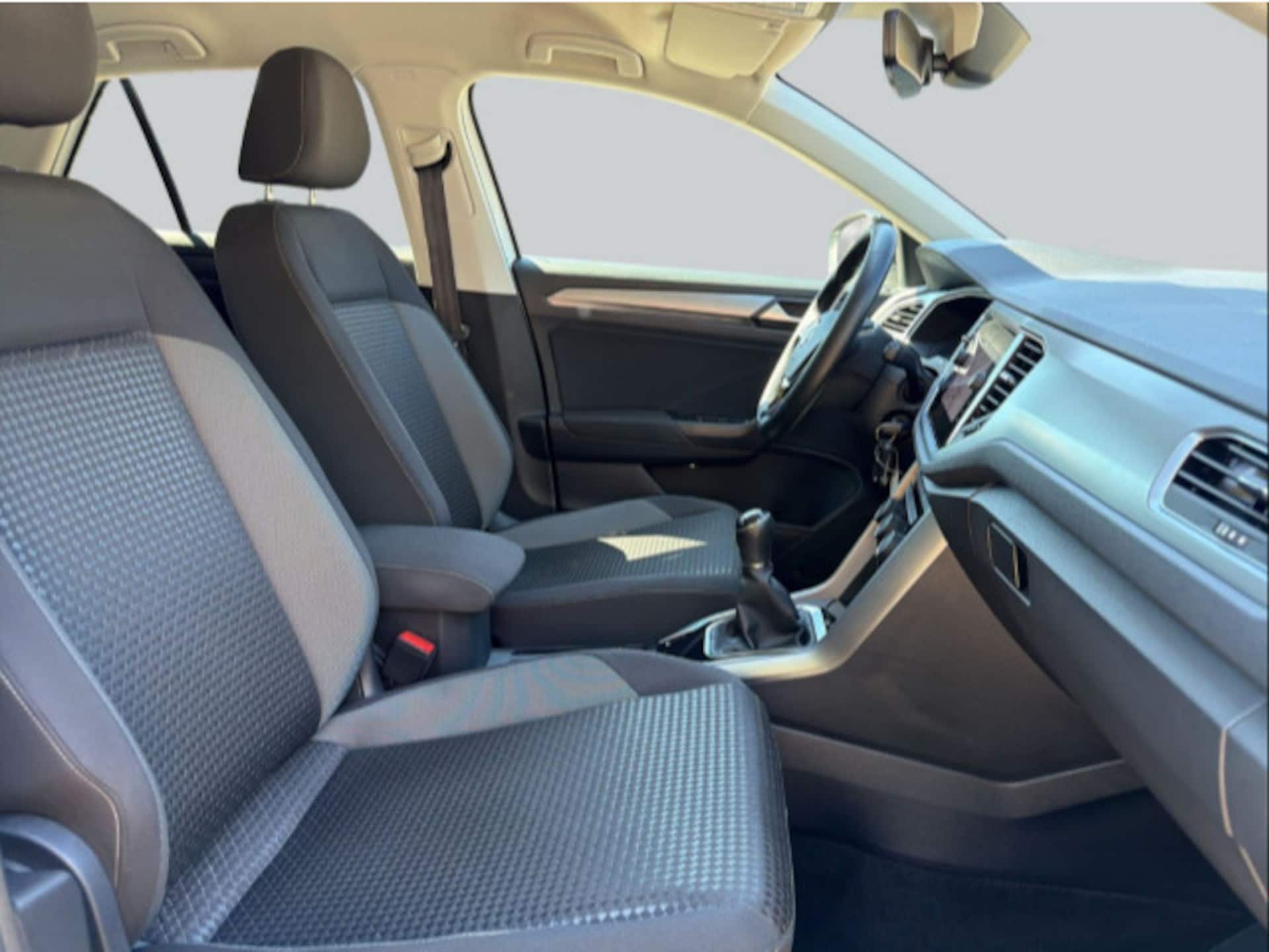 Volkswagen T-Roc Active