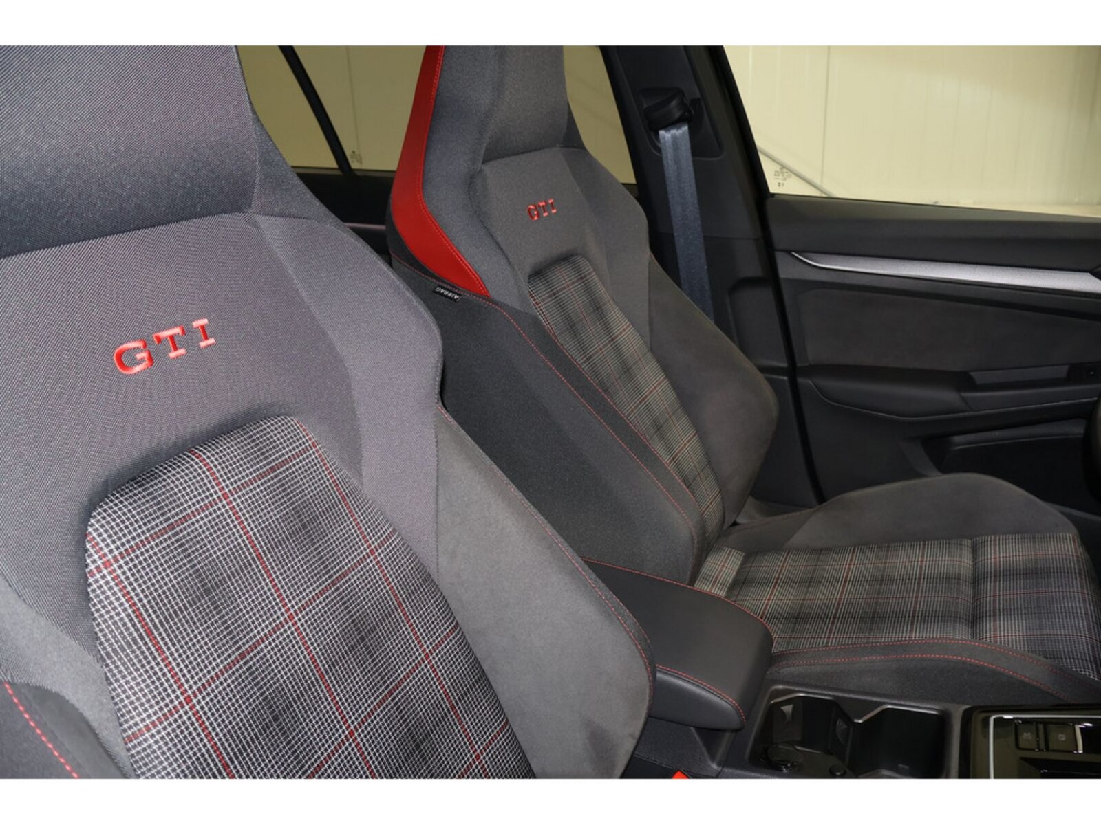 Volkswagen Golf – Bild 8