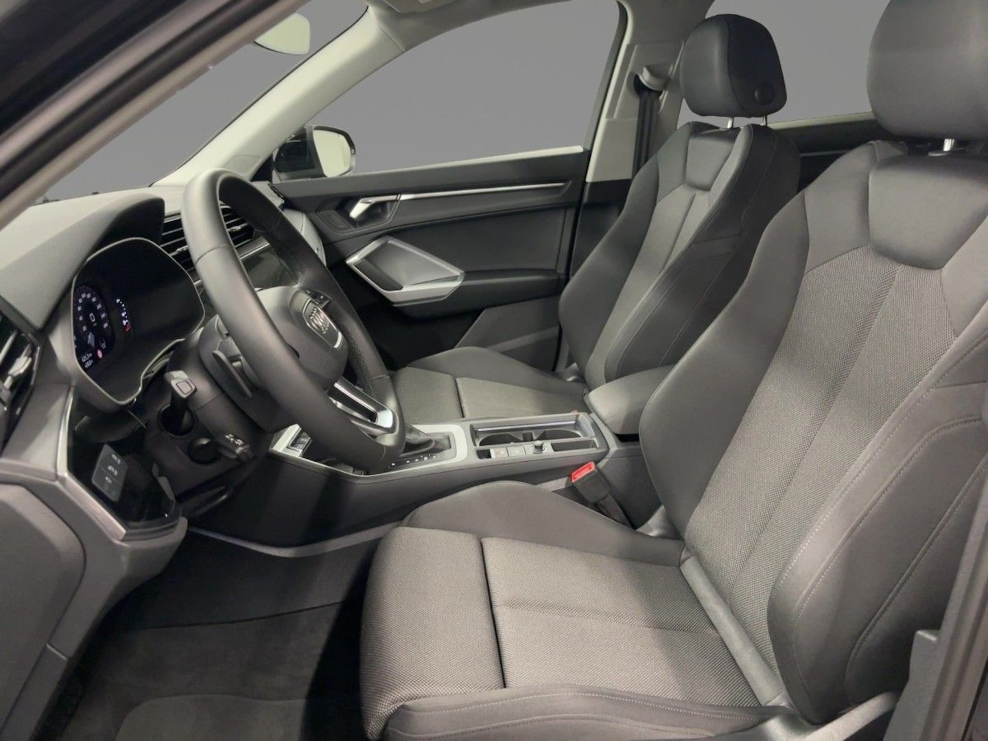 Bild über Audi Q3 TFSI 110 kW S tronic - für weitere Informationen kontaktieren Sie den Audi Partner