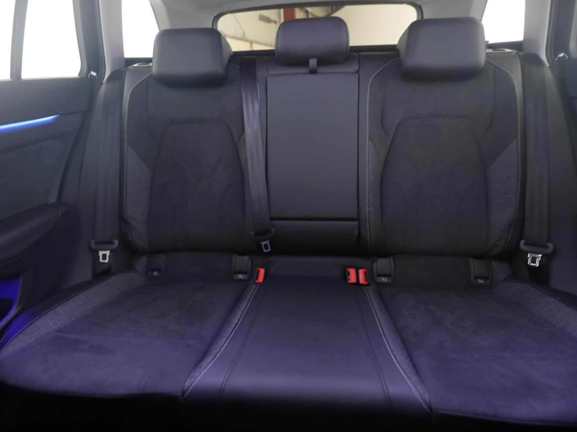 Volkswagen Golf Variant Style