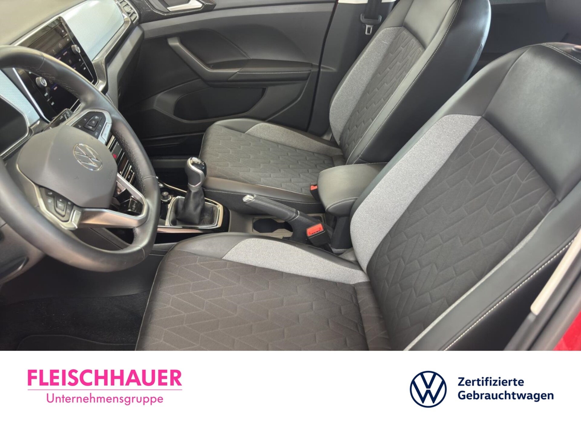 Volkswagen T-Cross Life