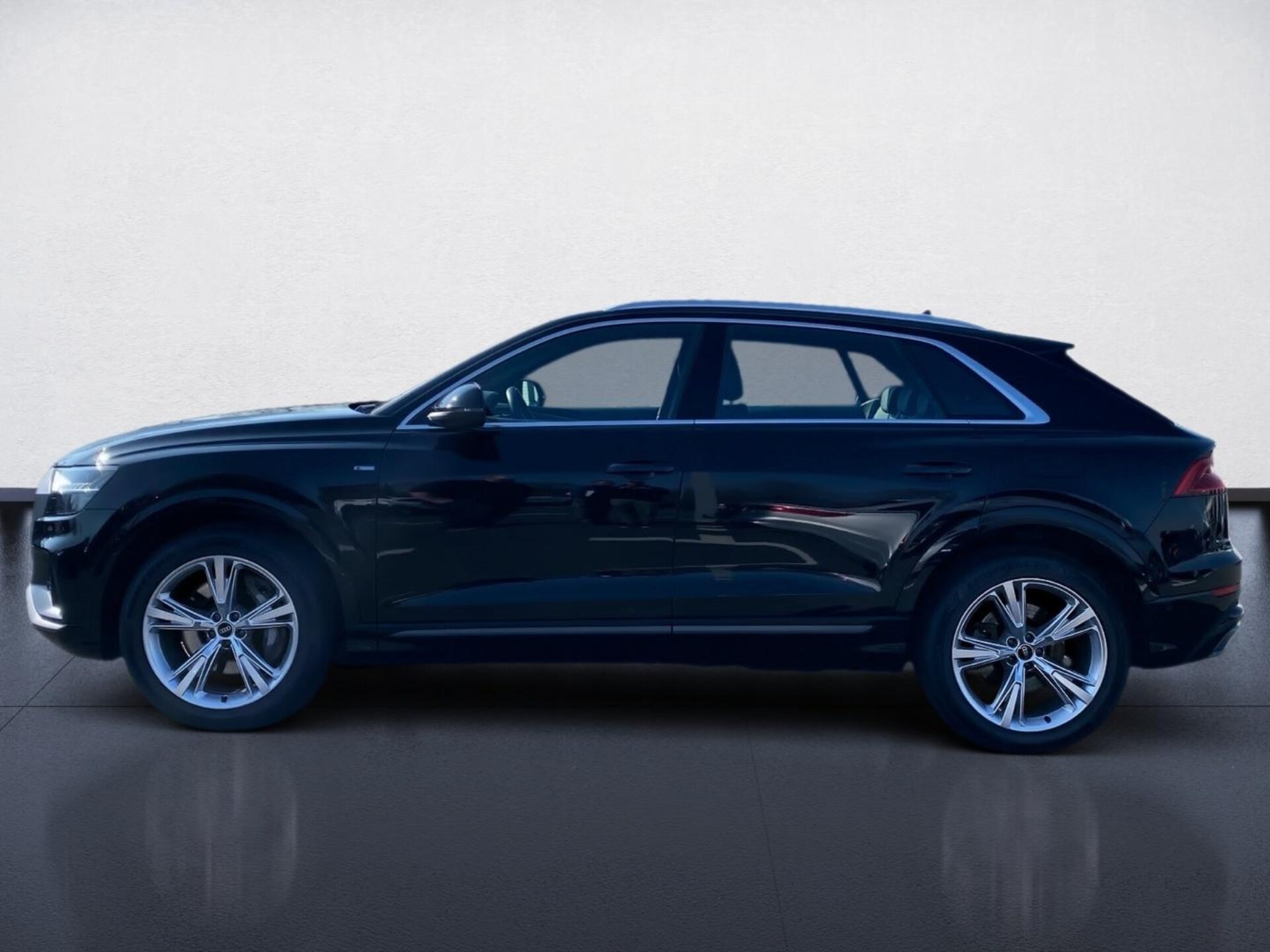 Audi Q8 SUV TFSI e