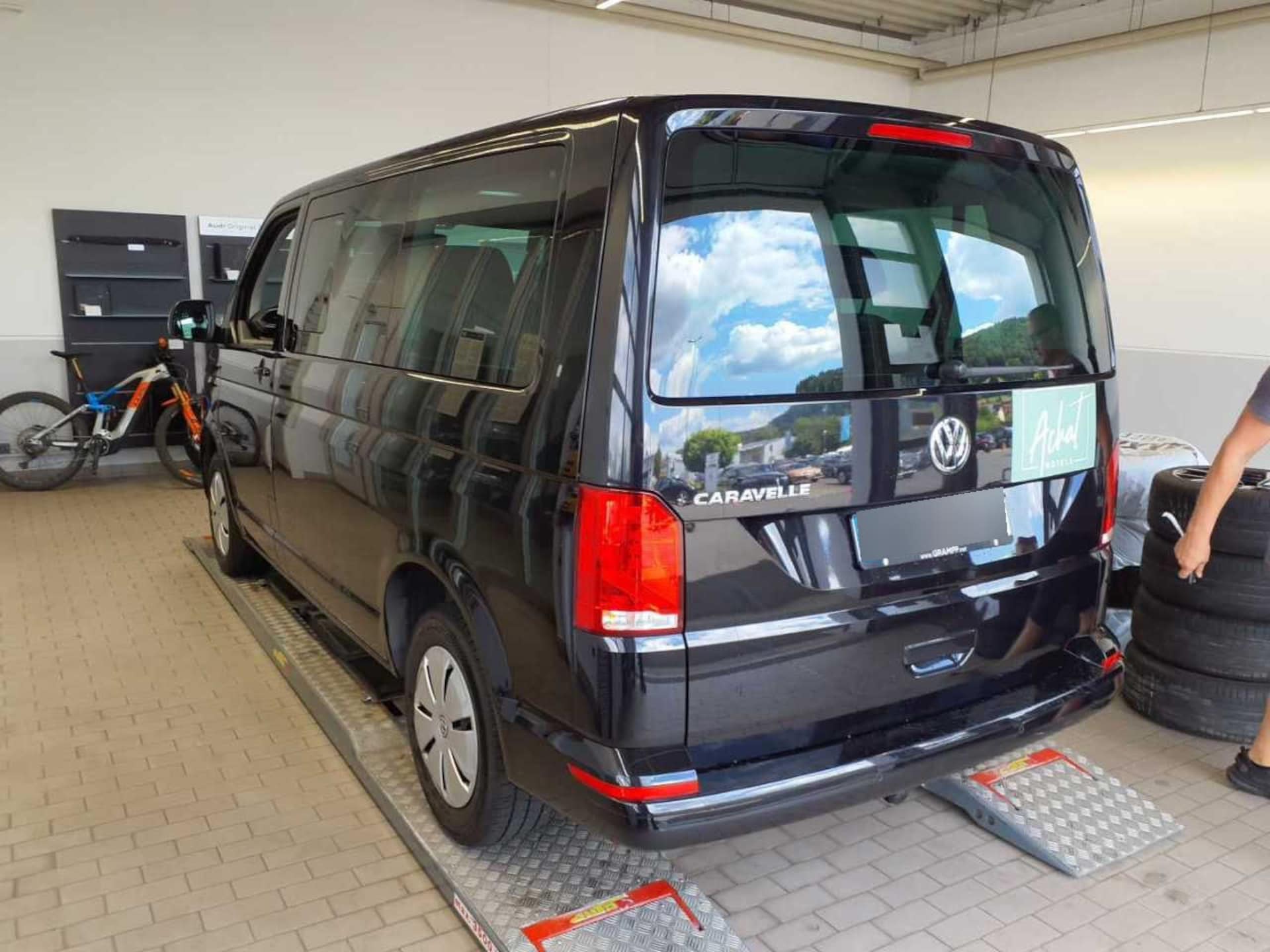Volkswagen T6.1 Caravelle kurzer Radstand Comfortline