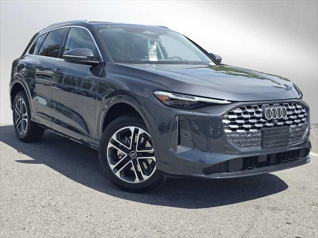 2025 Audi New Q5 Premium Plus's photo