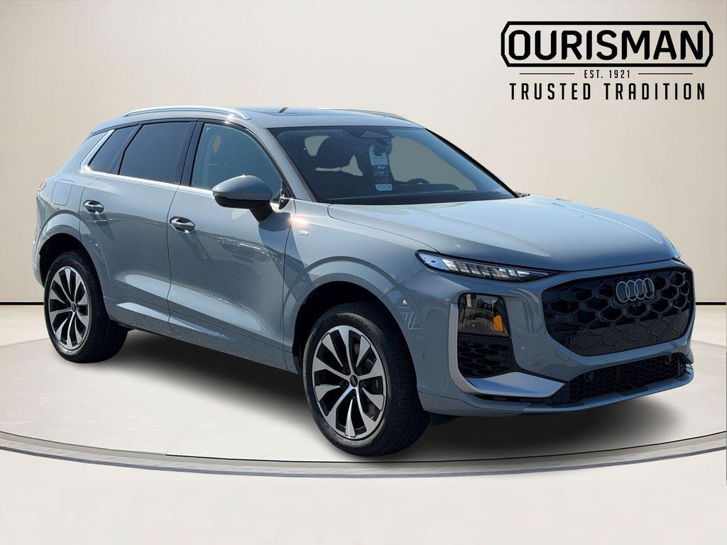 2026 Audi Q3 S line quattro's photo