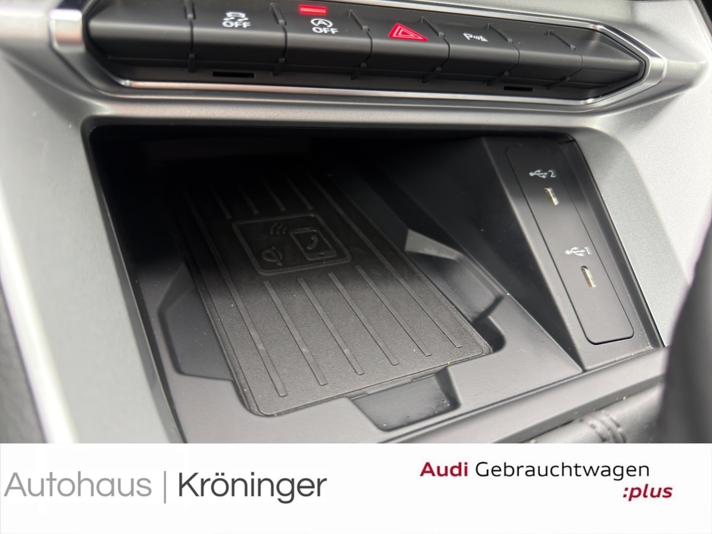 Bild über Audi Q3 advanced 35 TFSI S tronic - für weitere Informationen kontaktieren Sie den Audi Partner