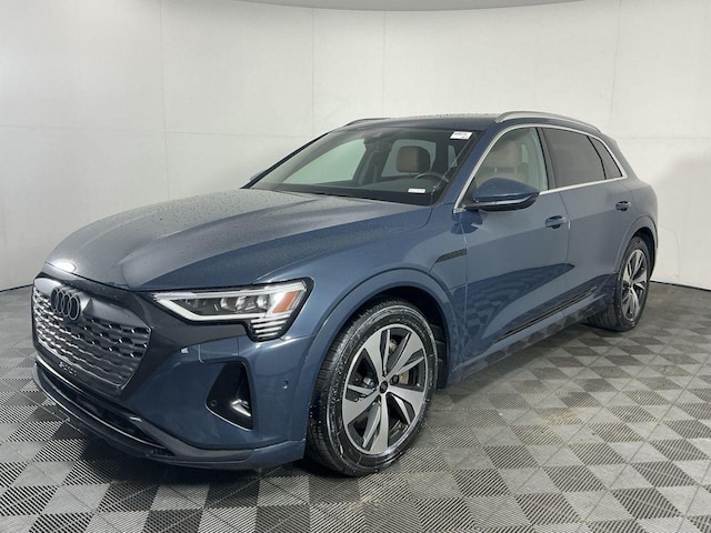 2024 Audi Q8 e-tron