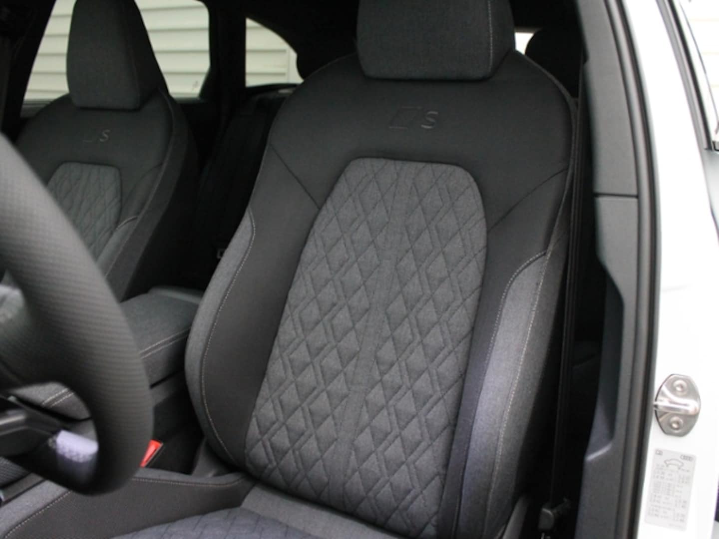 Bild über Audi A5 Avant TDI quattro 150 kW S tronic - für weitere Informationen kontaktieren Sie den Audi Partner