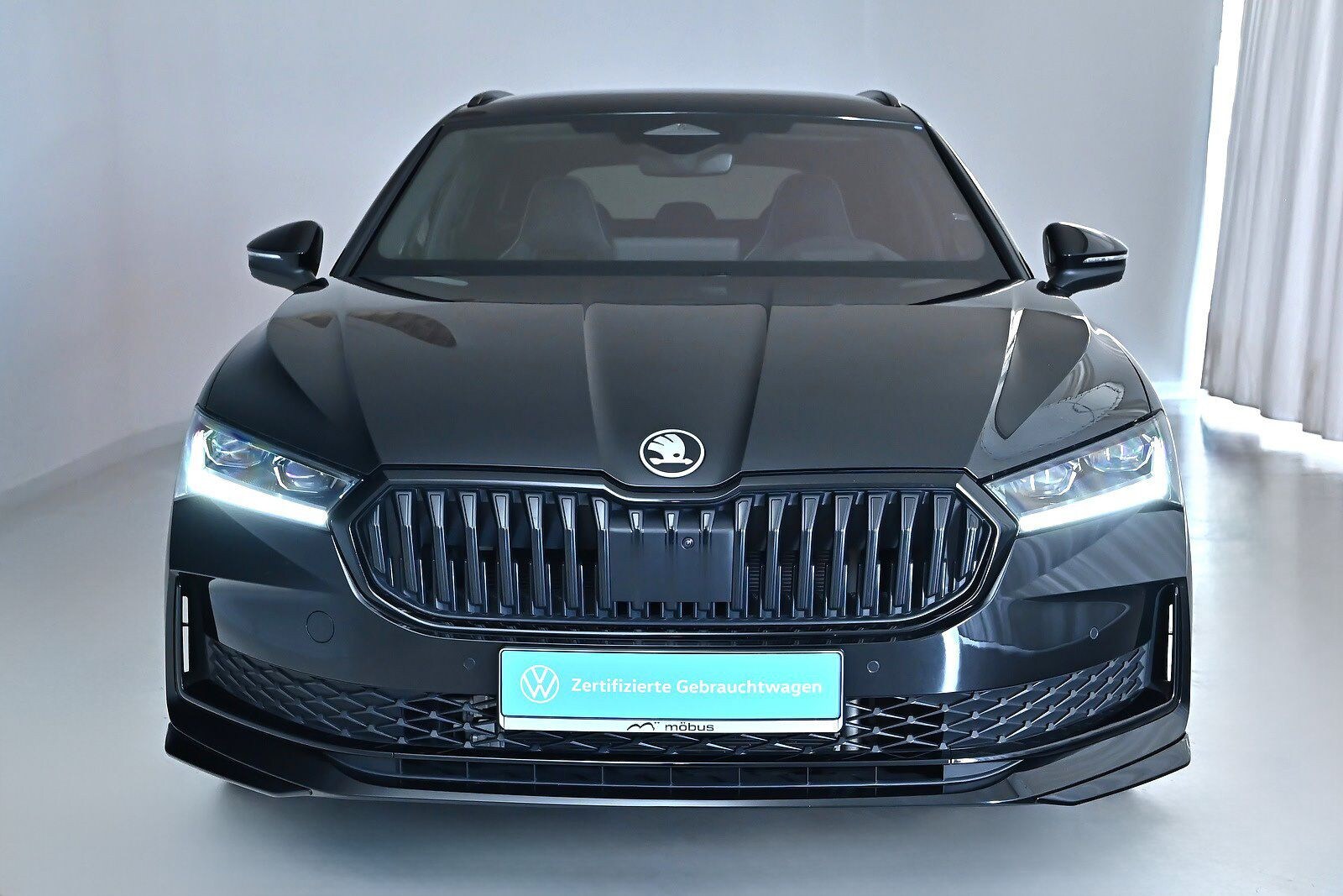 Škoda Superb Combi – Bild 3