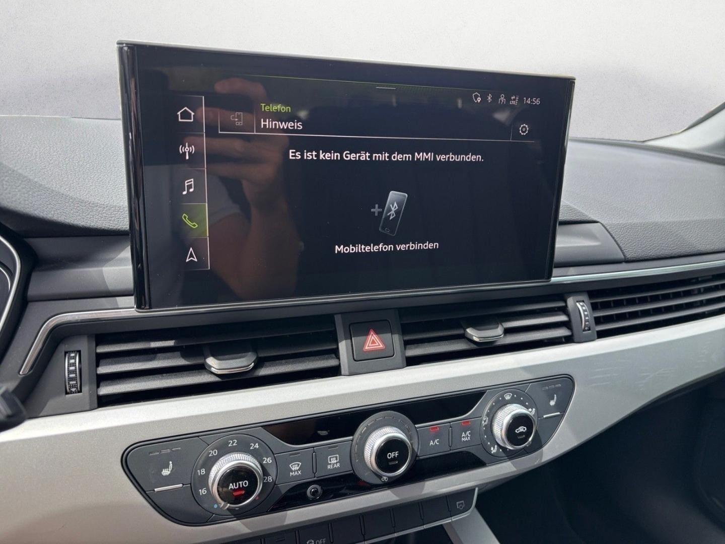 Bild über Audi A4 Avant 35 TFSI S tronic - für weitere Informationen kontaktieren Sie den Audi Partner