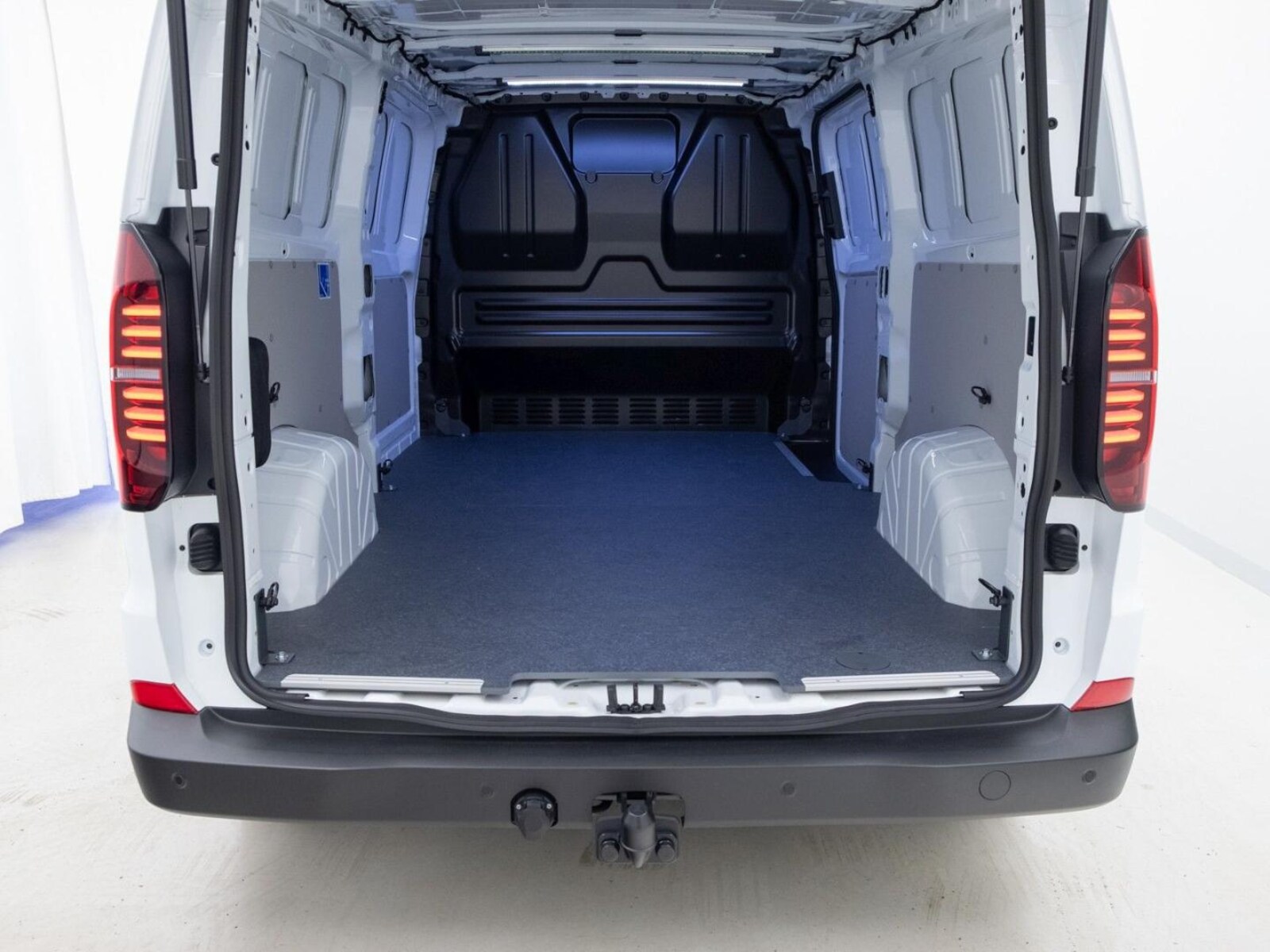 Volkswagen Transporter Kasten langer Radstand – Bild 19