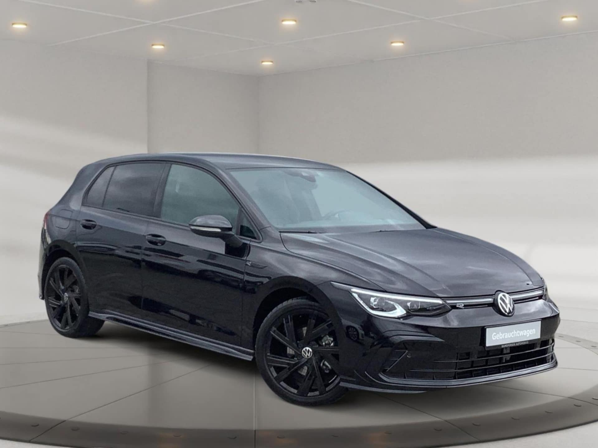 Volkswagen Golf R-Line