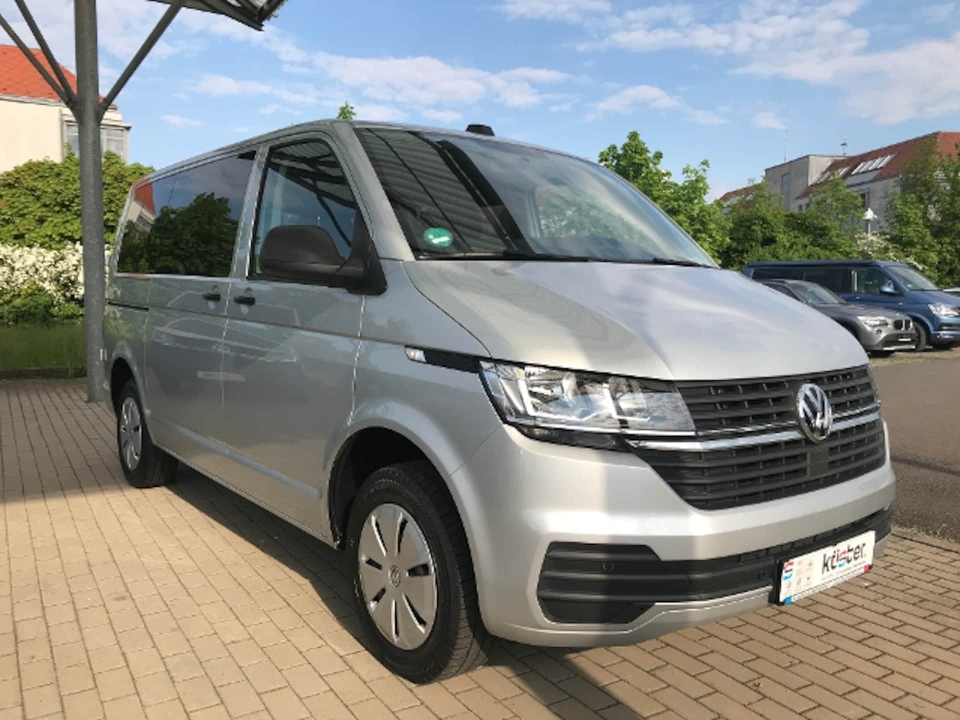 Volkswagen T6.1 Transporter Kombi kurzer Radstand