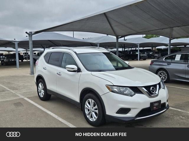 2016 Nissan Rogue SV FWD's photo
