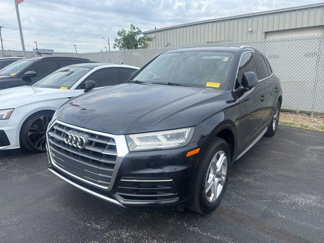 2018 Audi Q5 2.0T quattro S tronic Premium Plus's photo