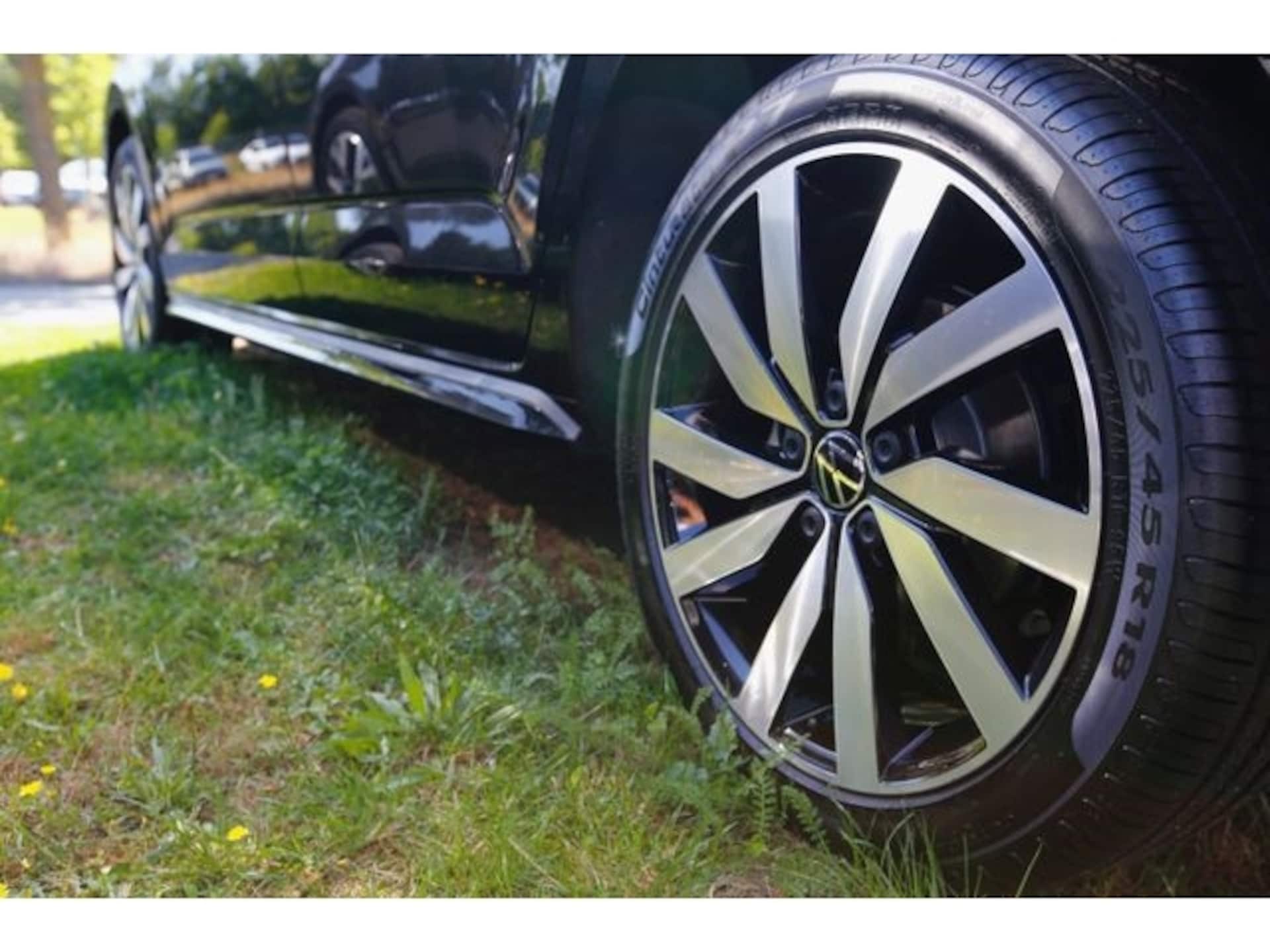 Volkswagen Touran R-Line