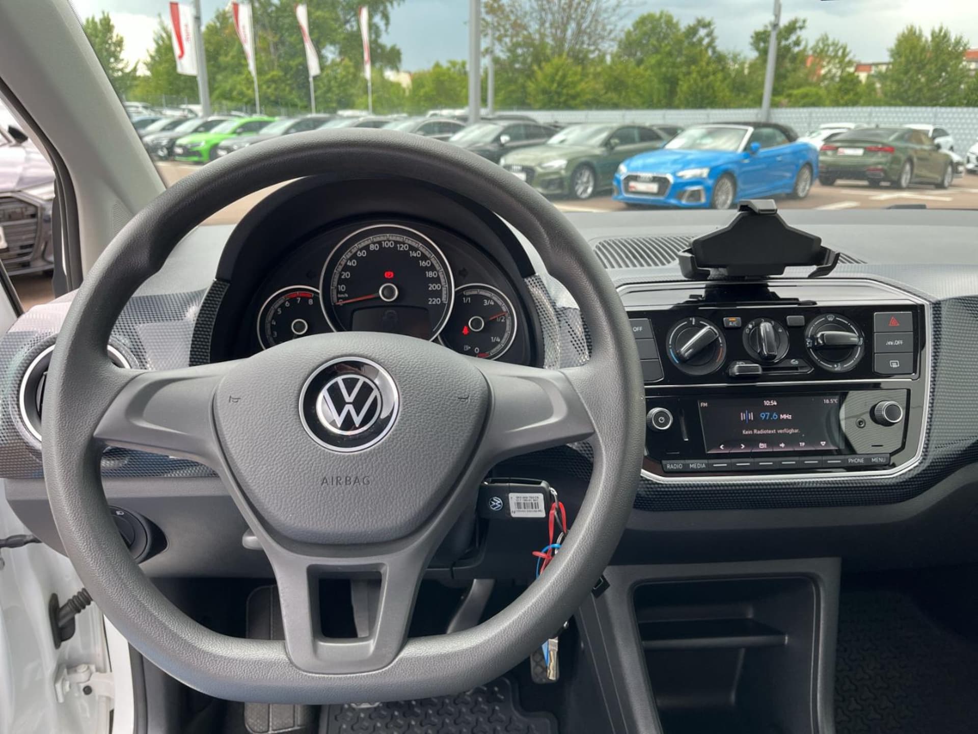 Volkswagen up!