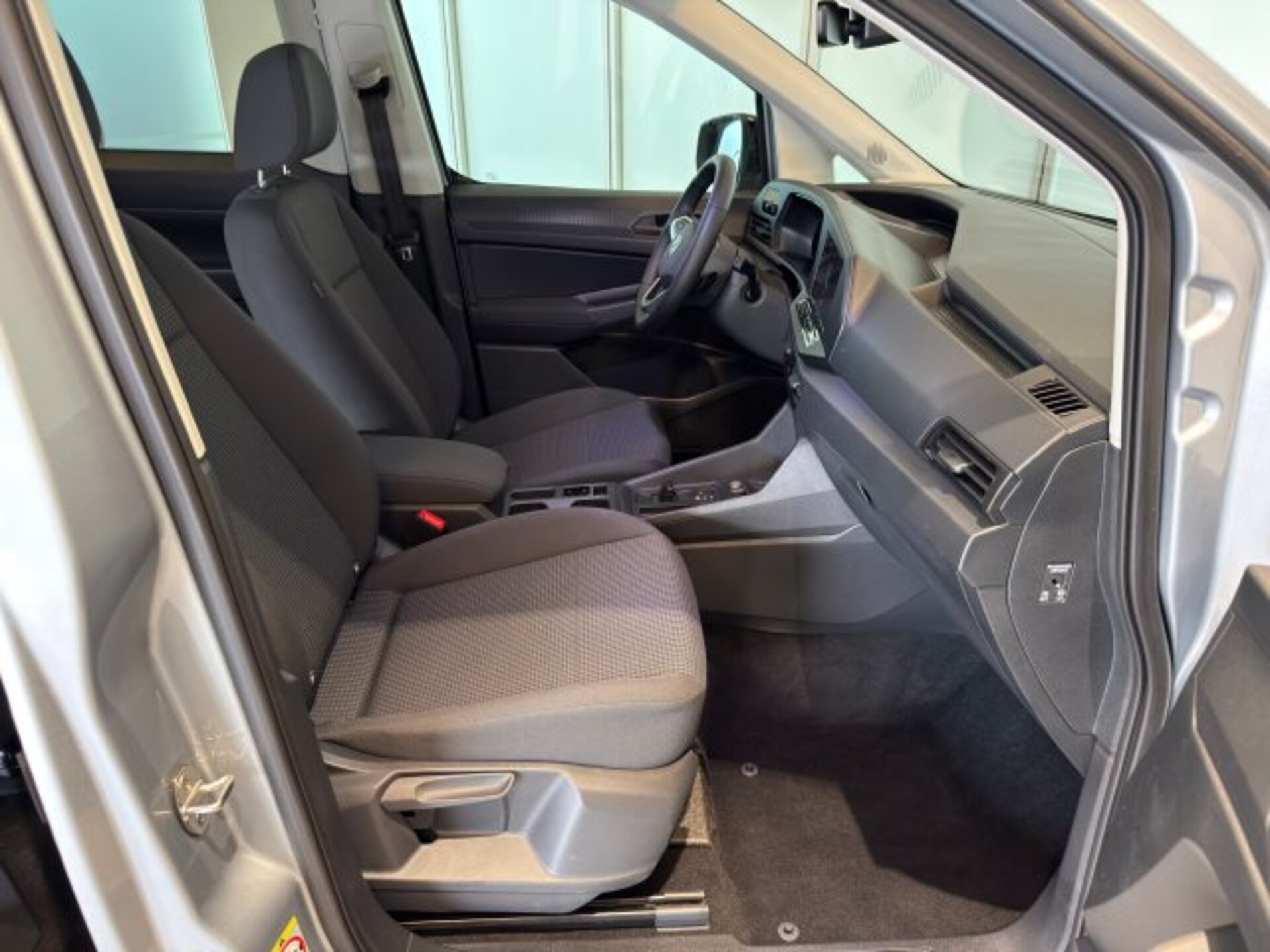 Volkswagen Caddy Basis-Modell