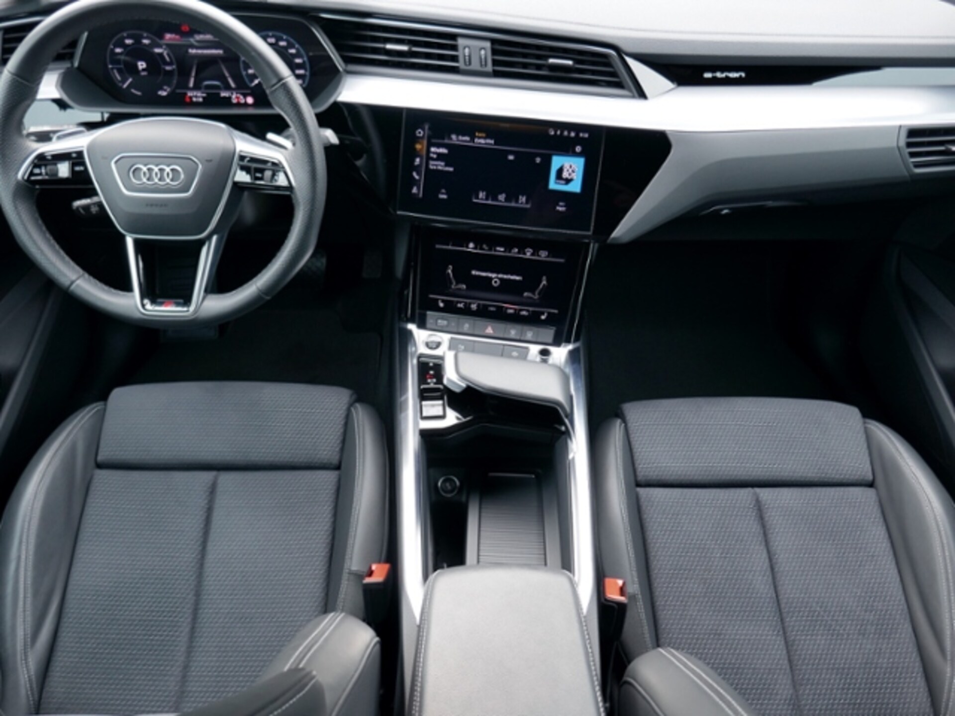 Audi e-tron Sportback advanced